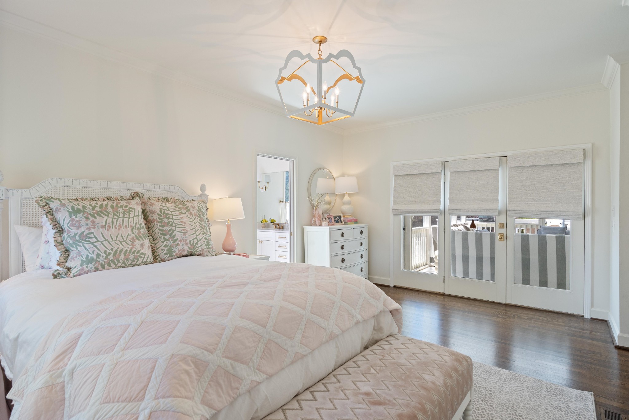 5929 Robert E Lee Dr