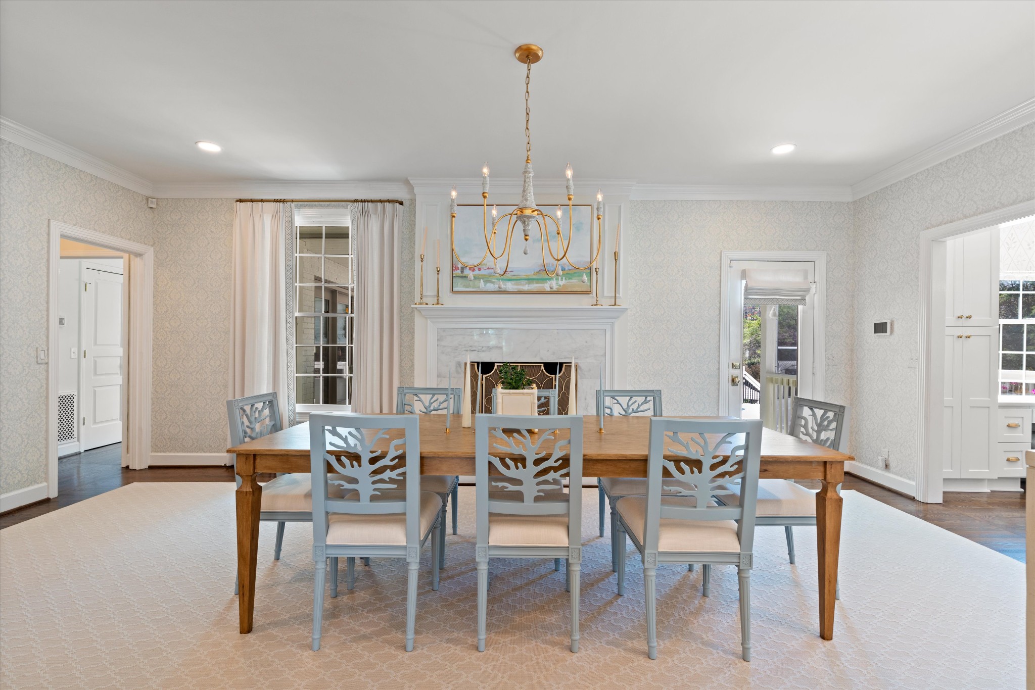 5929 Robert E Lee Dr