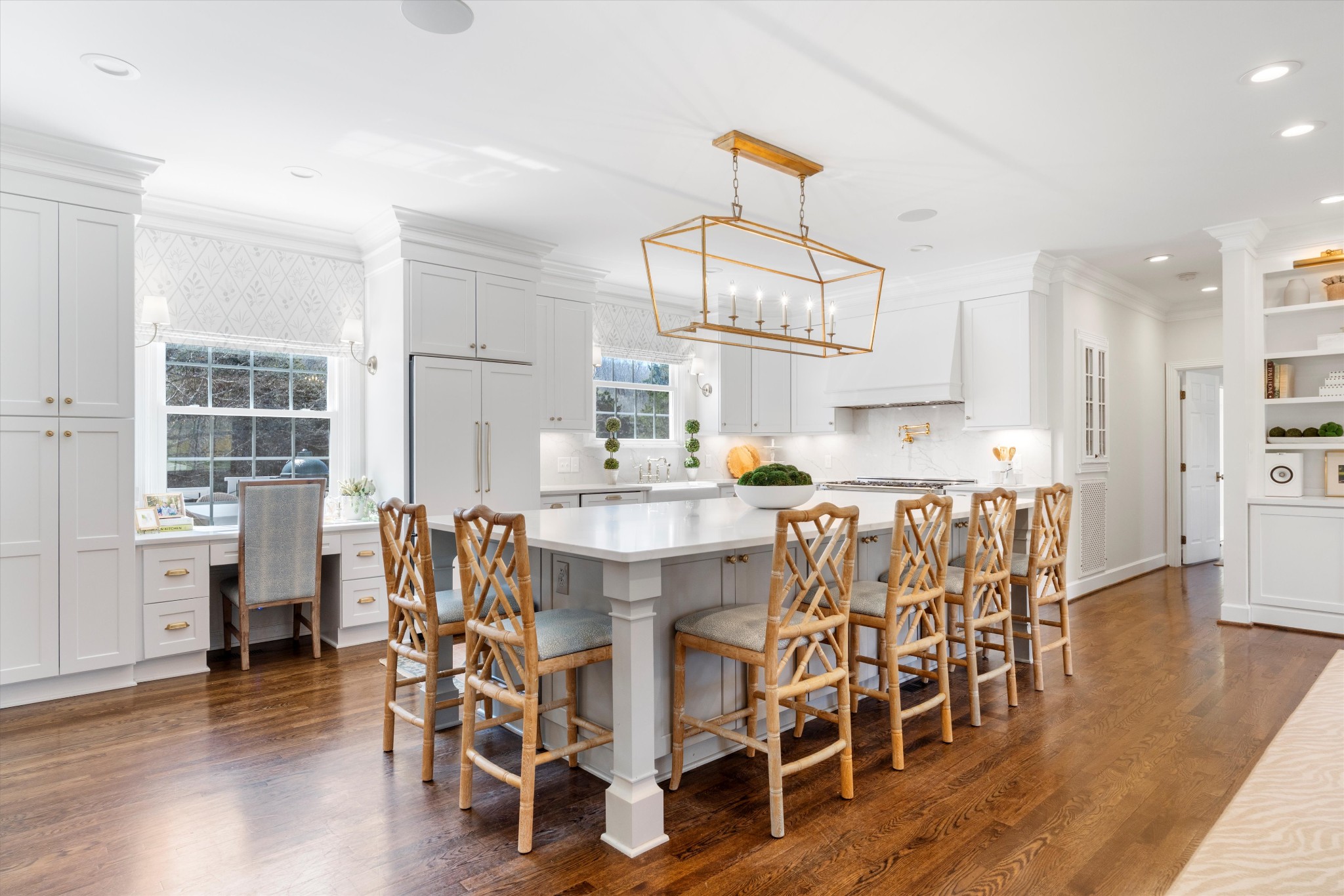 5929 Robert E Lee Dr