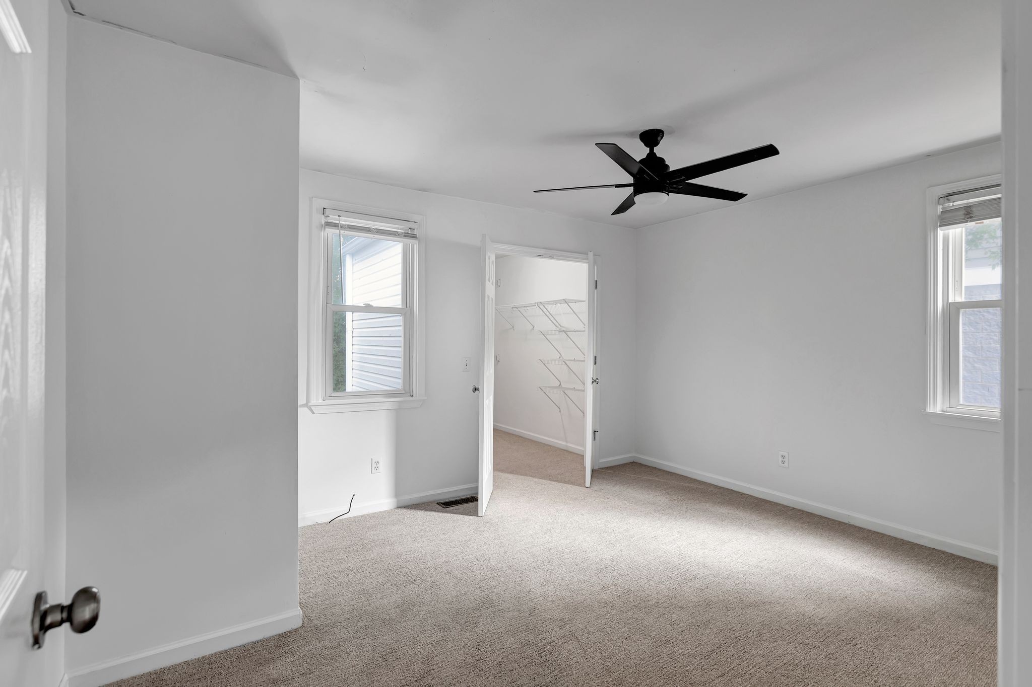5814 Couch Dr