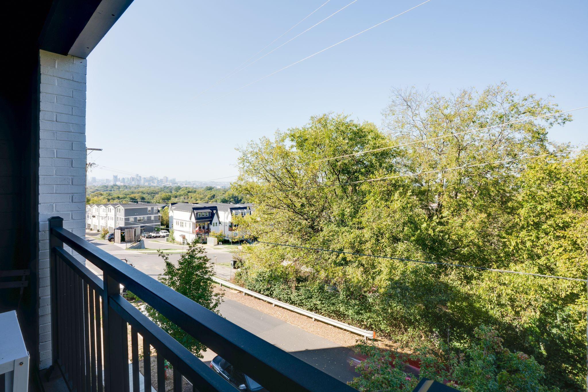 600 E Trinity Ln Unit: 118