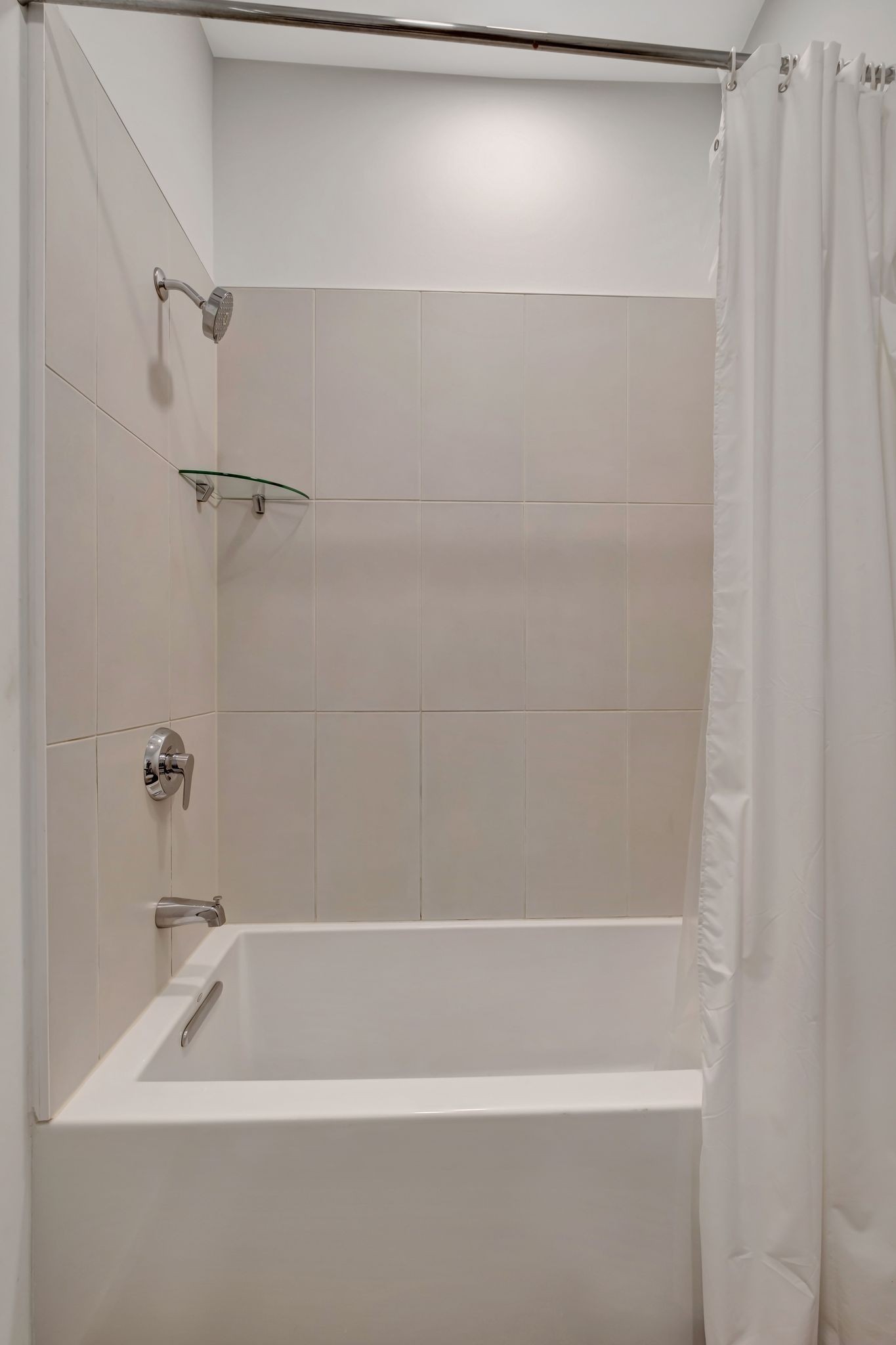 920 South St Unit: 222