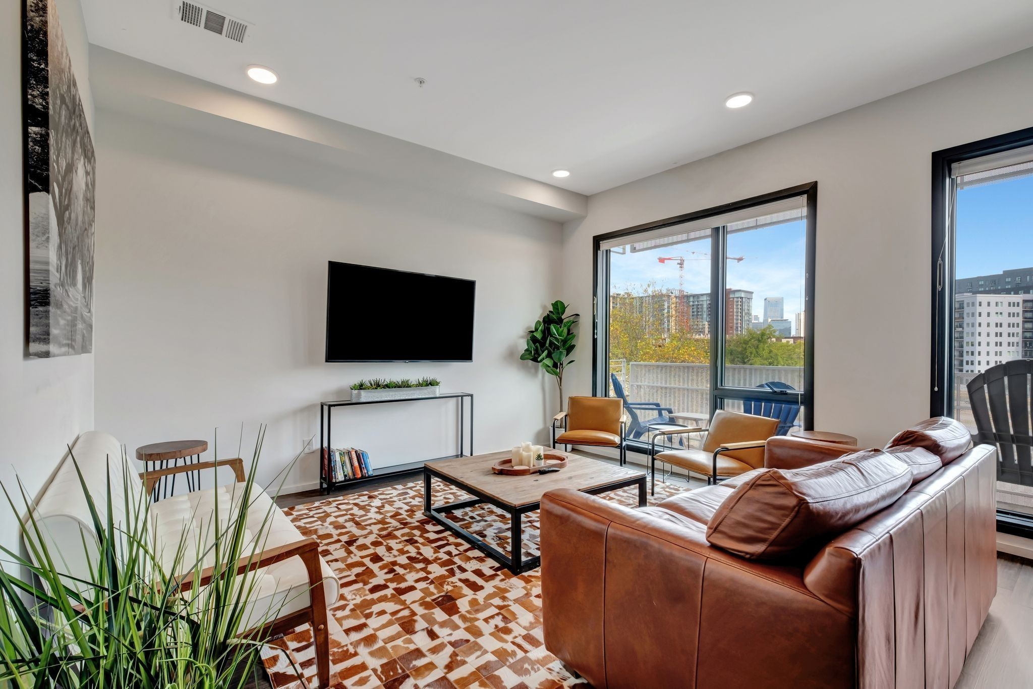 920 South St Unit: 222