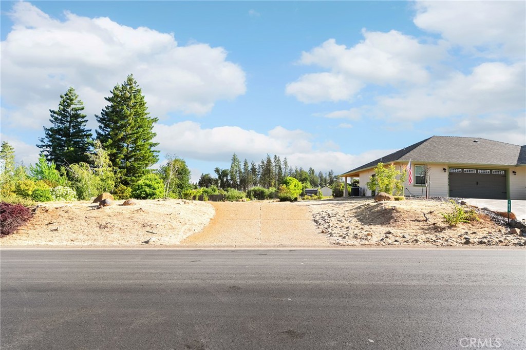 1819 Apple View Way