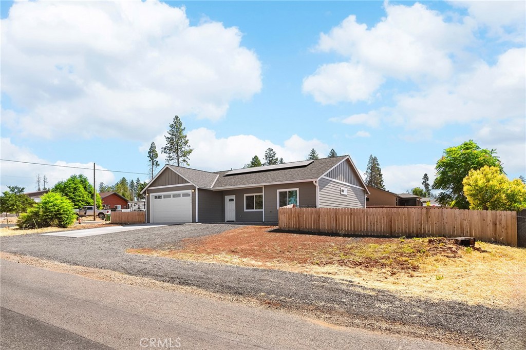 5846 Crestview Drive