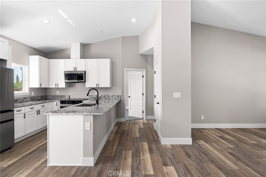 5846 Crestview Drive