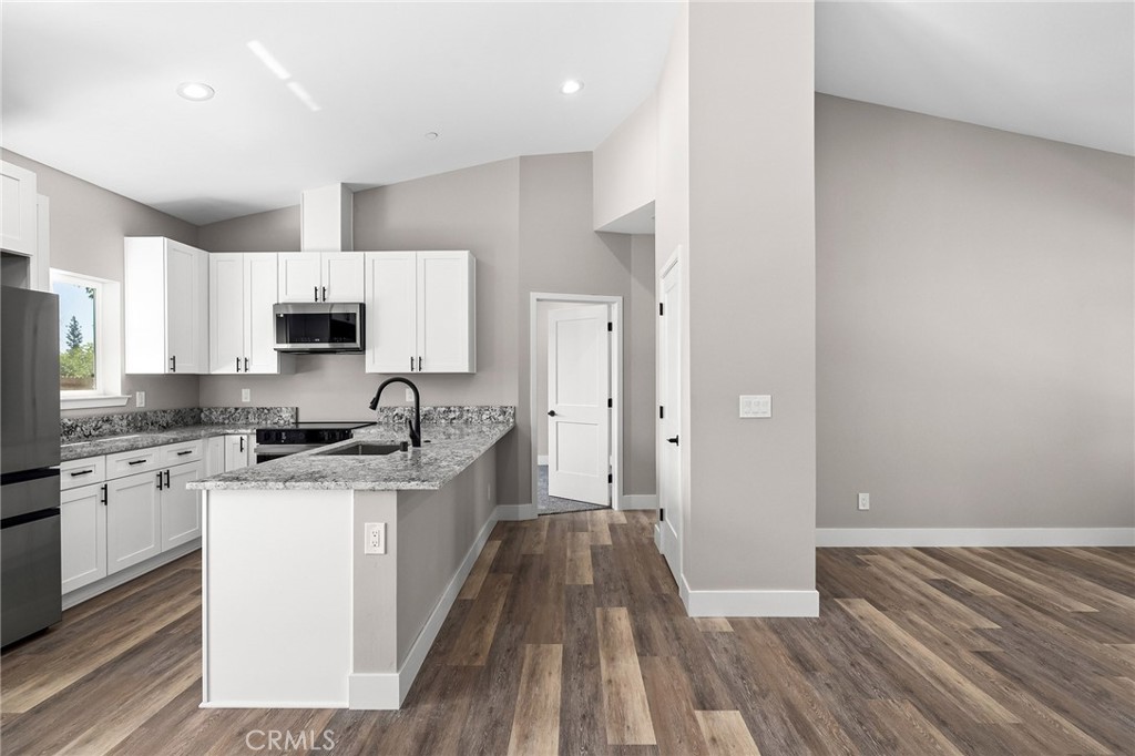 5846 Crestview Drive