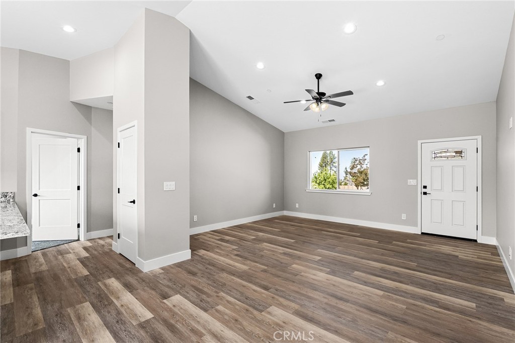 5846 Crestview Drive