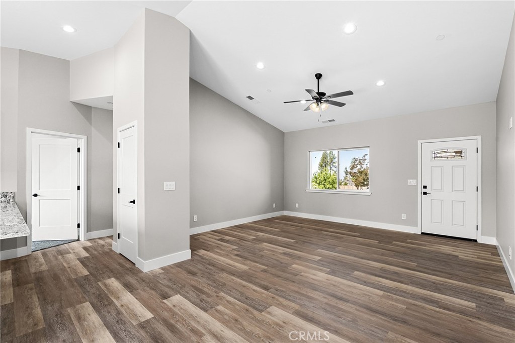 5846 Crestview Drive