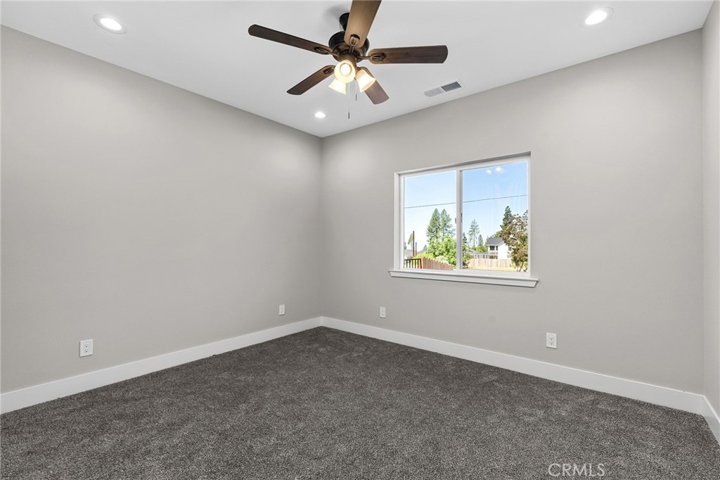 5846 Crestview Drive