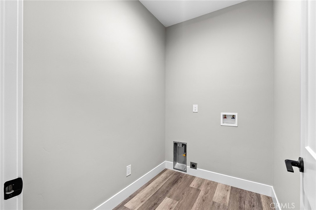 5846 Crestview Drive