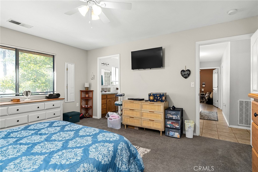 13953 Carver