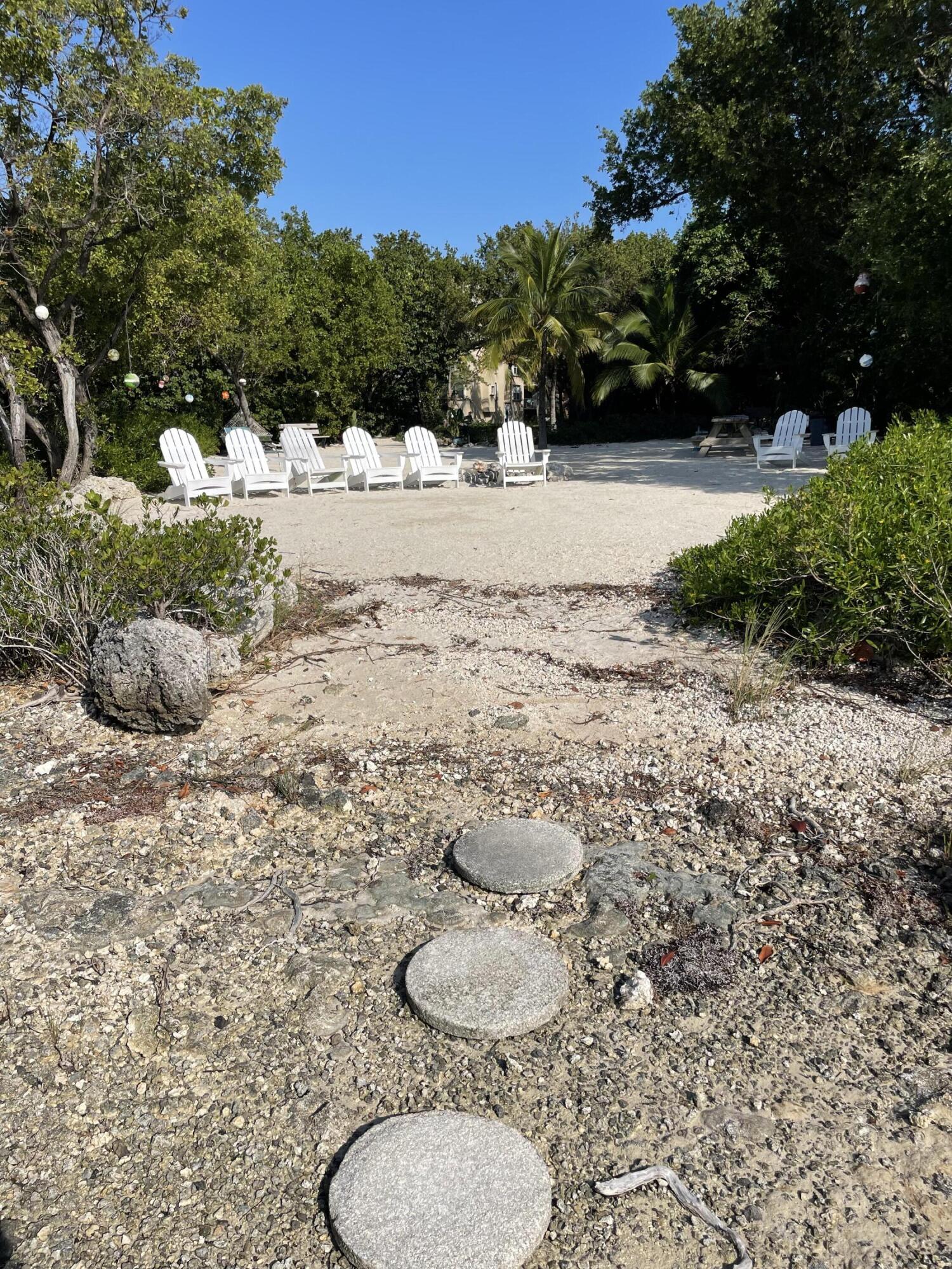 88500 Overseas Highway Unit: 214