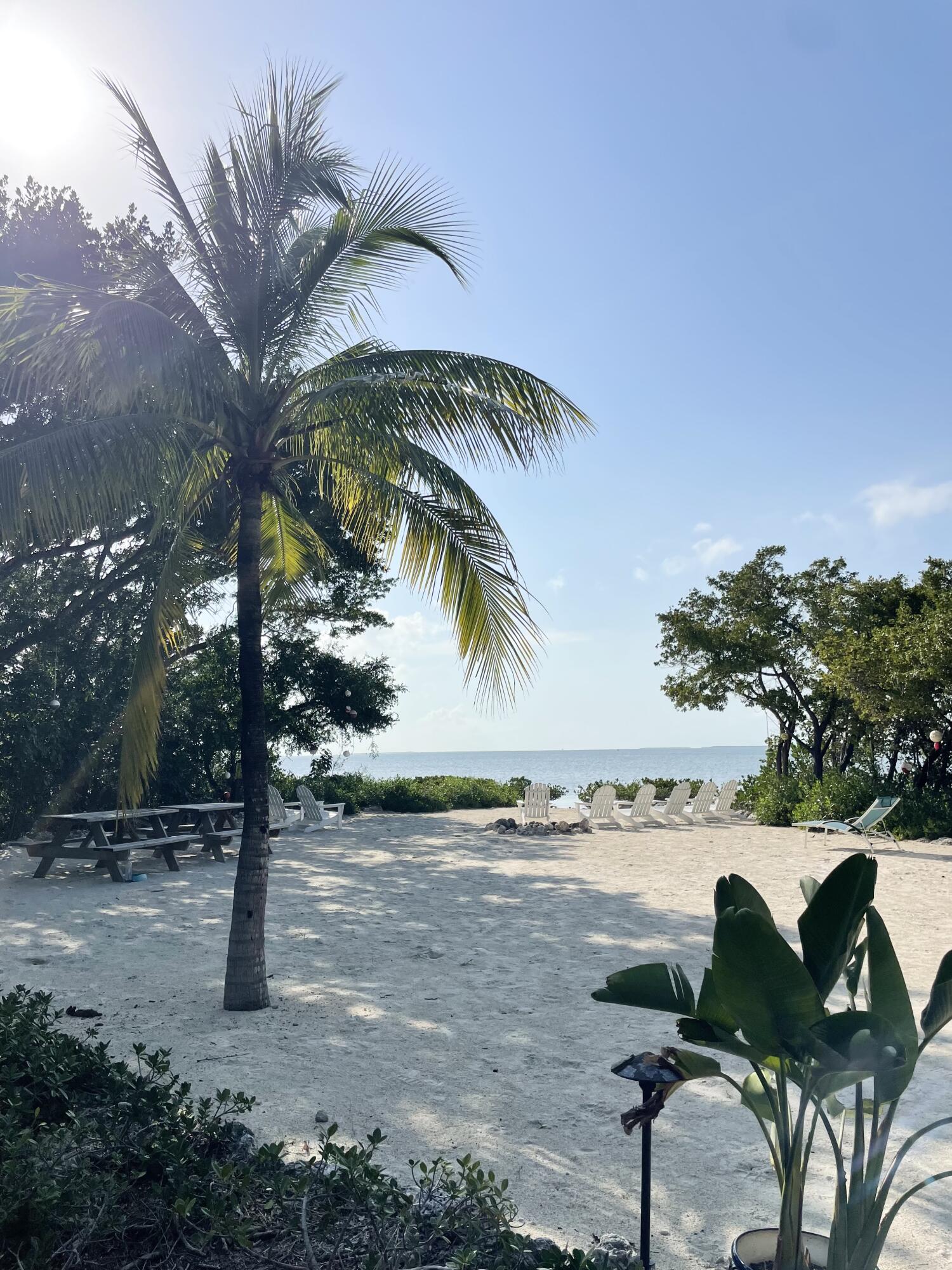 88500 Overseas Highway Unit: 214