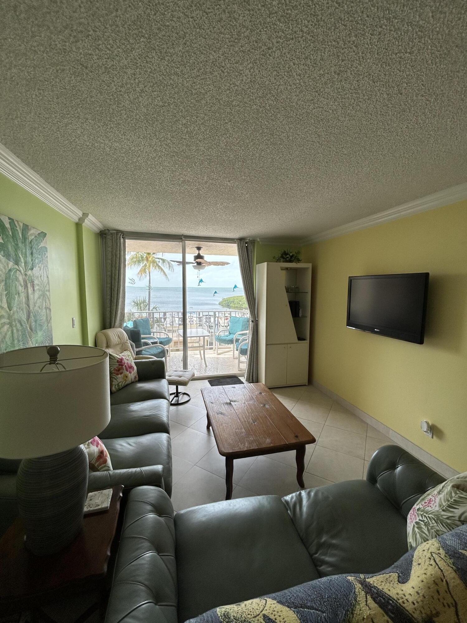 88500 Overseas Highway Unit: 214