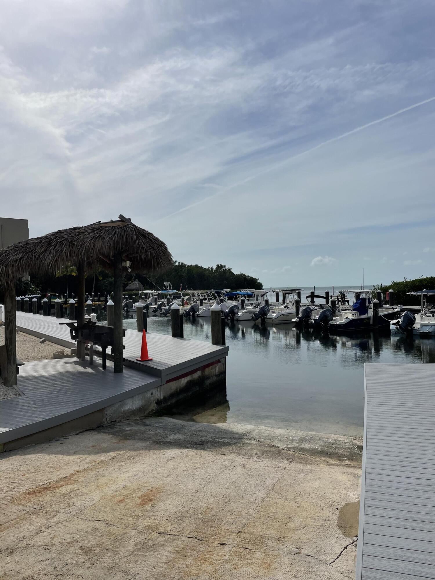 88500 Overseas Highway Unit: 214