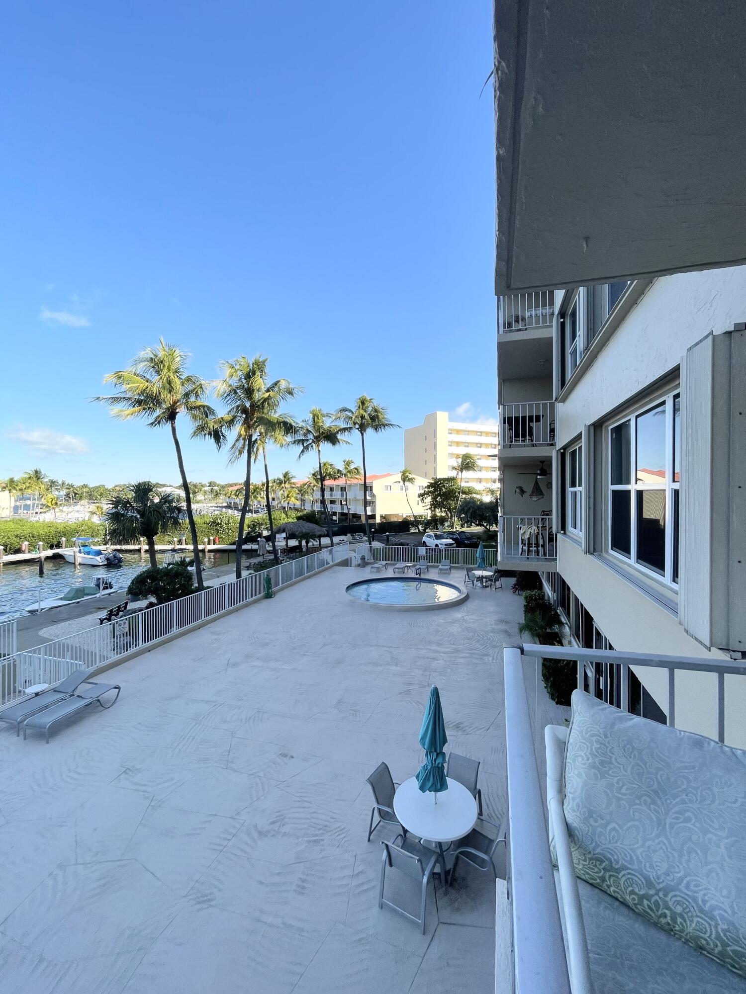 88500 Overseas Highway Unit: 214