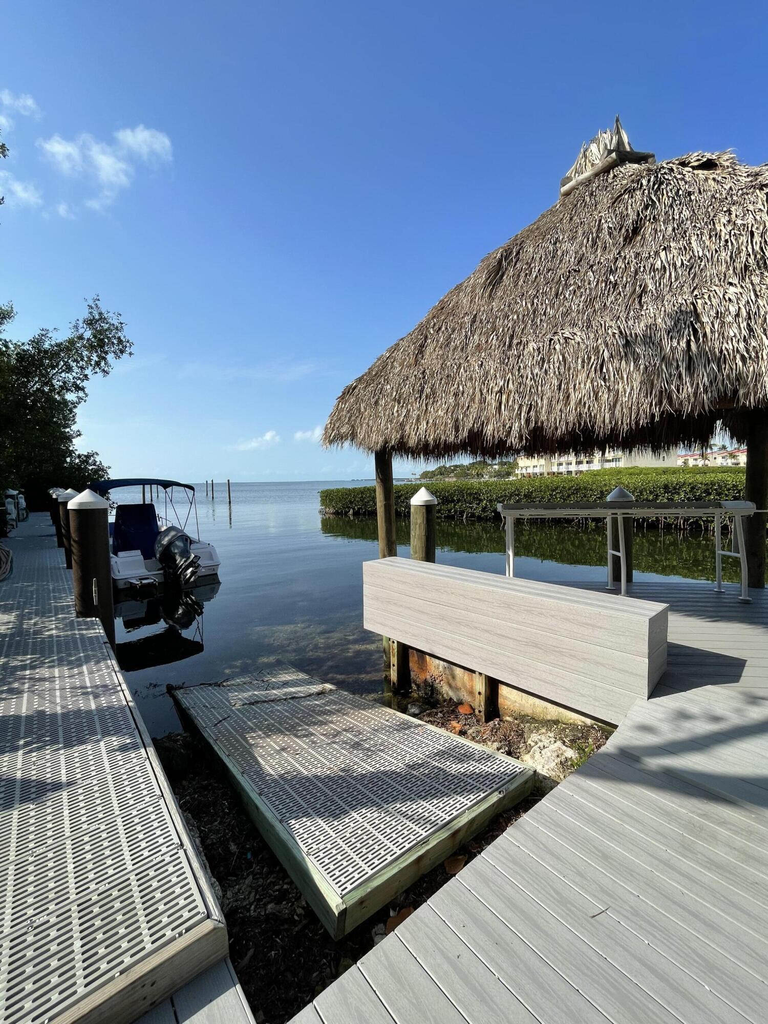 88500 Overseas Highway Unit: 214
