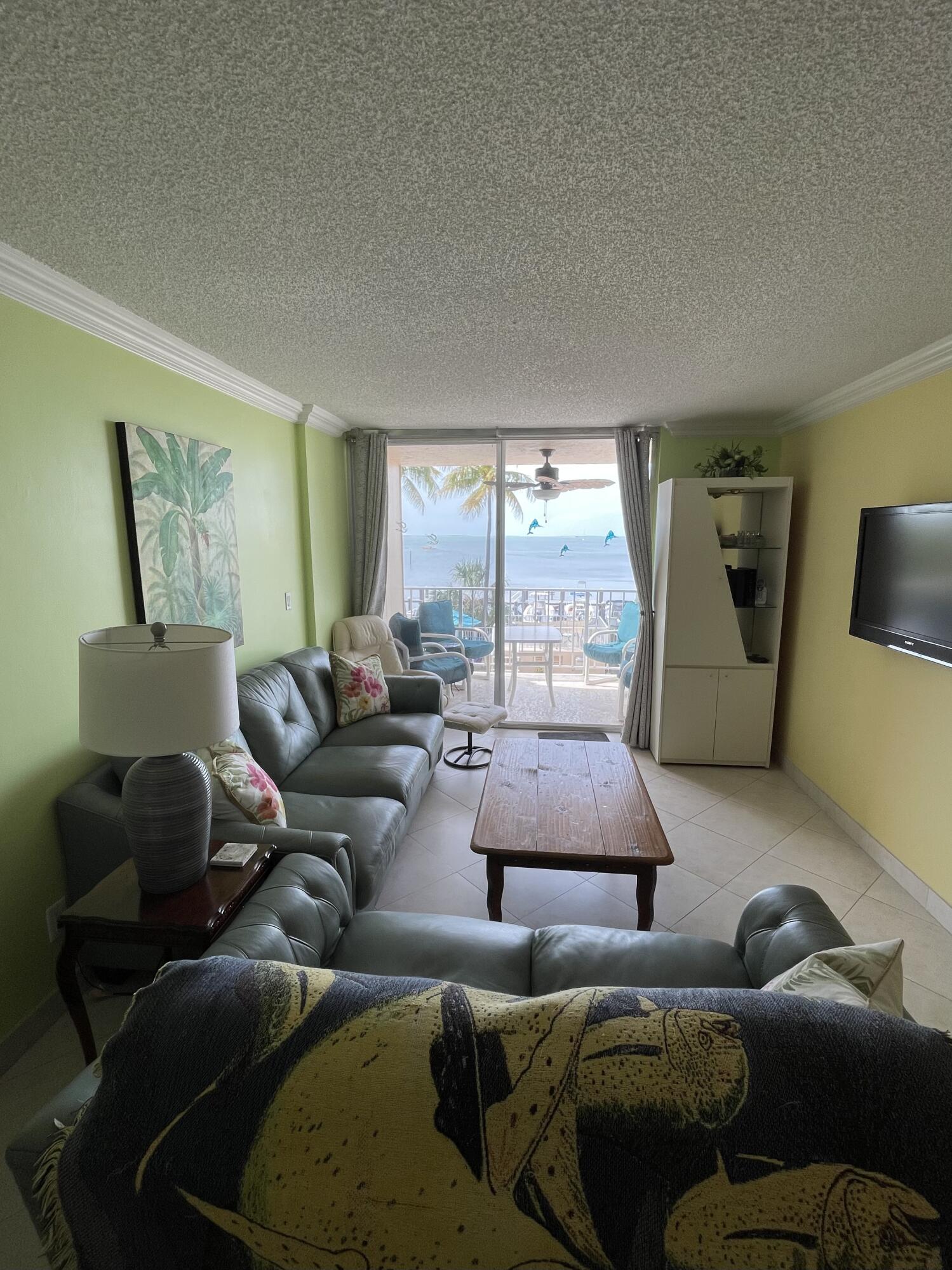 88500 Overseas Highway Unit: 214