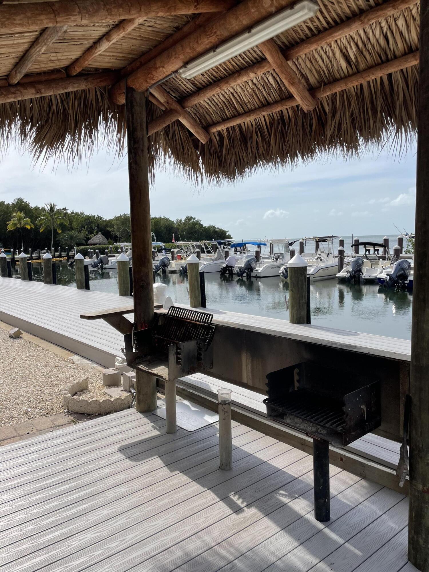88500 Overseas Highway Unit: 214