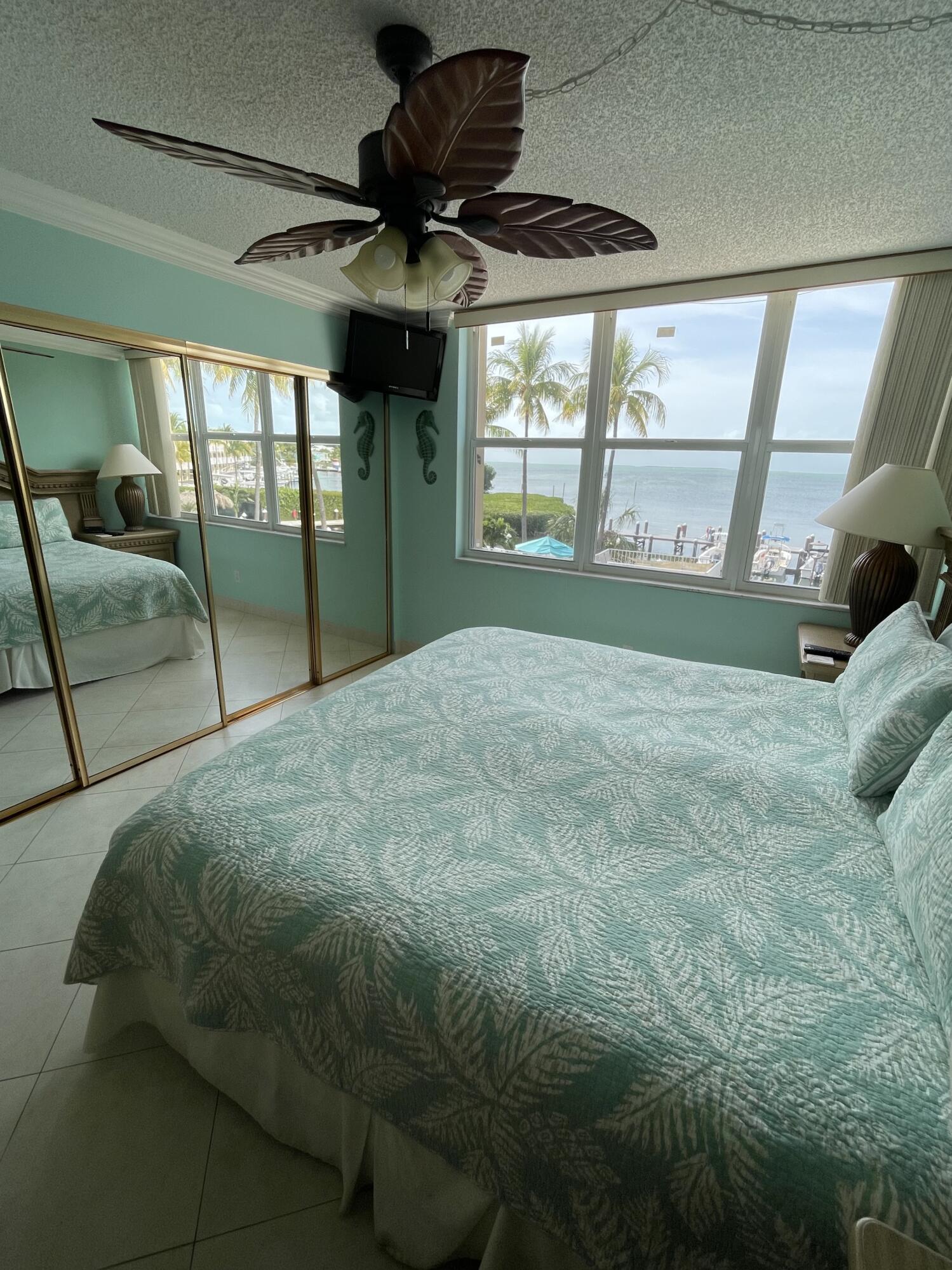 88500 Overseas Highway Unit: 214
