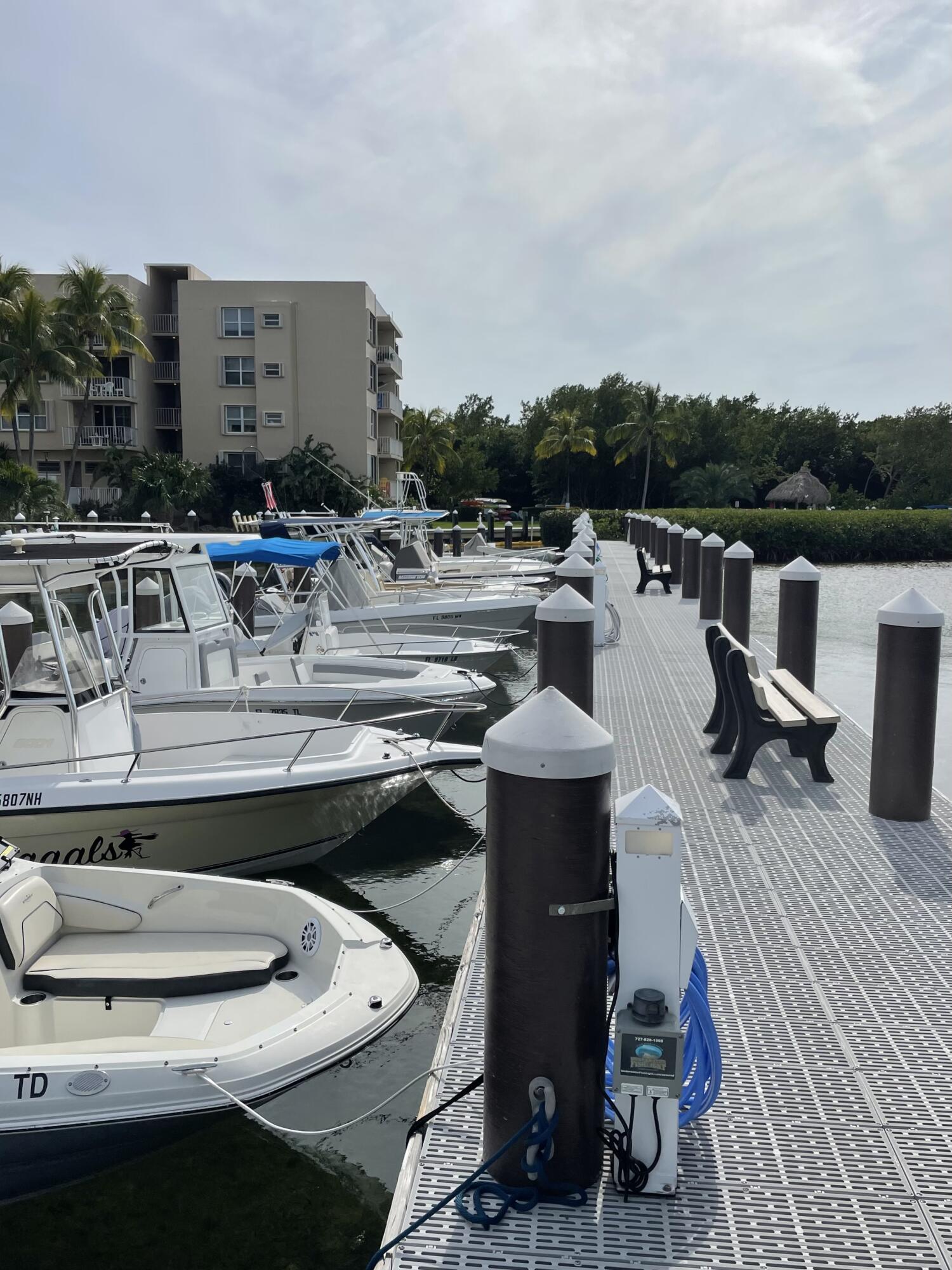 88500 Overseas Highway Unit: 214