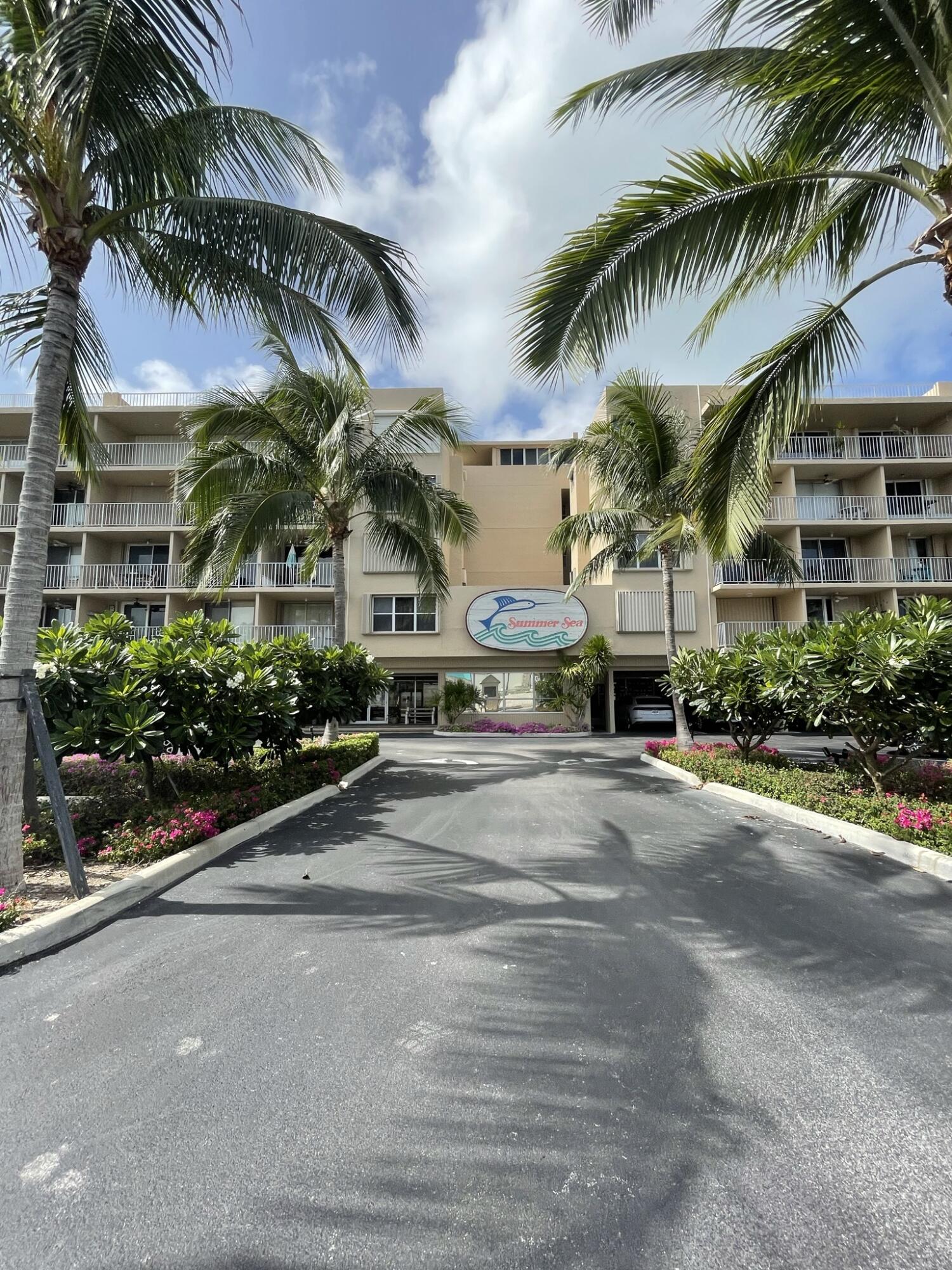88500 Overseas Highway Unit: 214