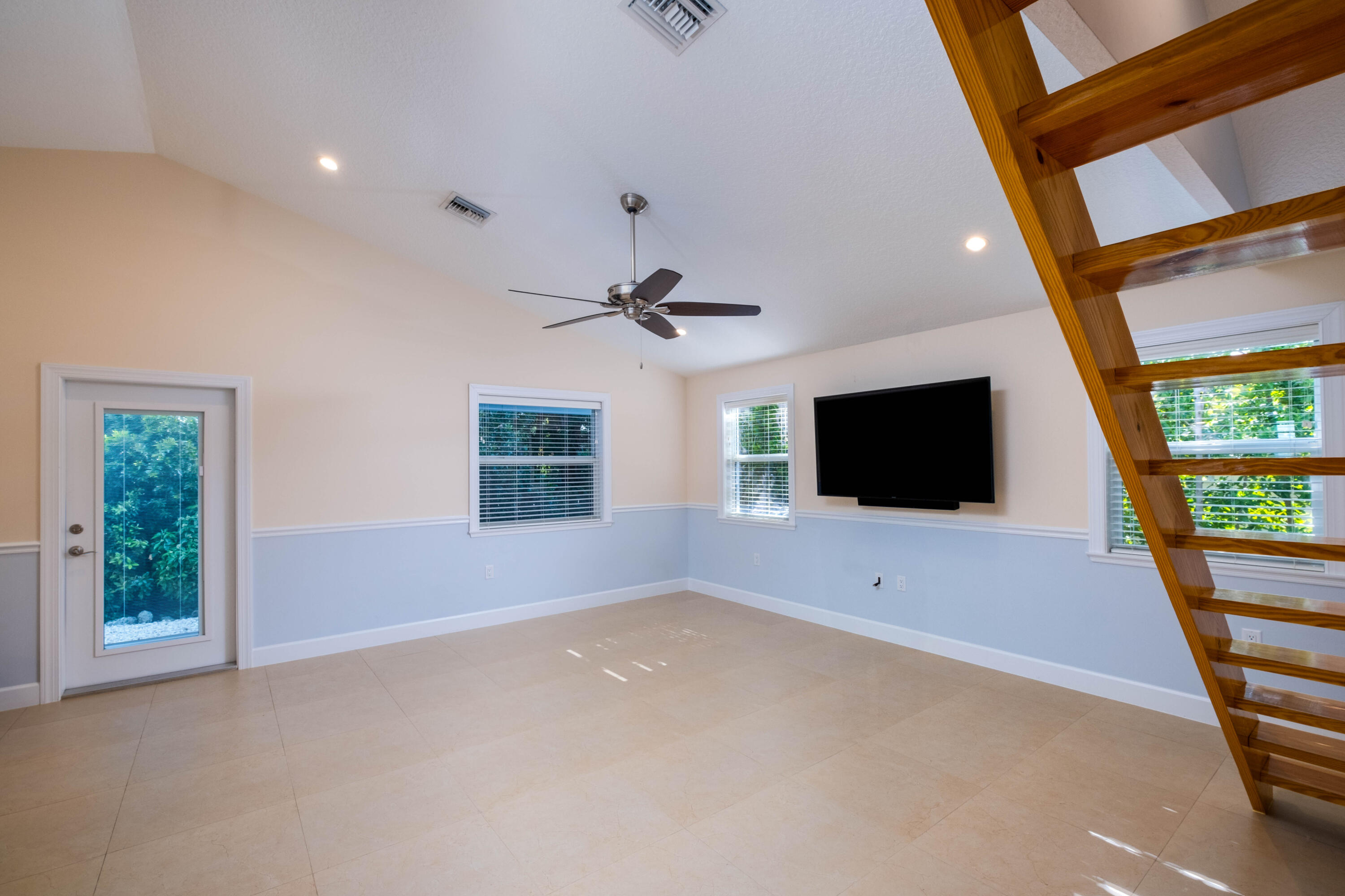 453 Lime Drive