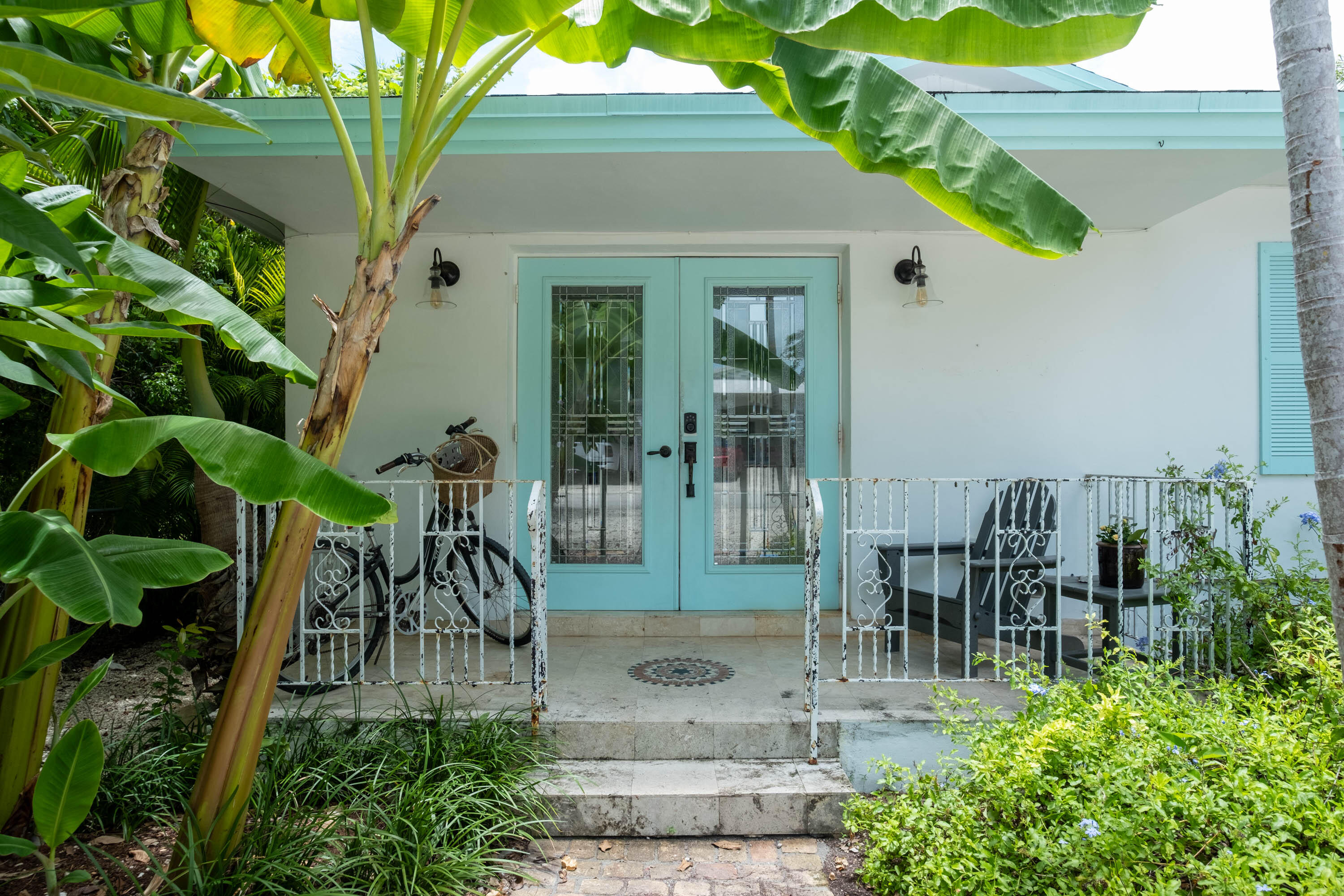 252 Hibiscus Street