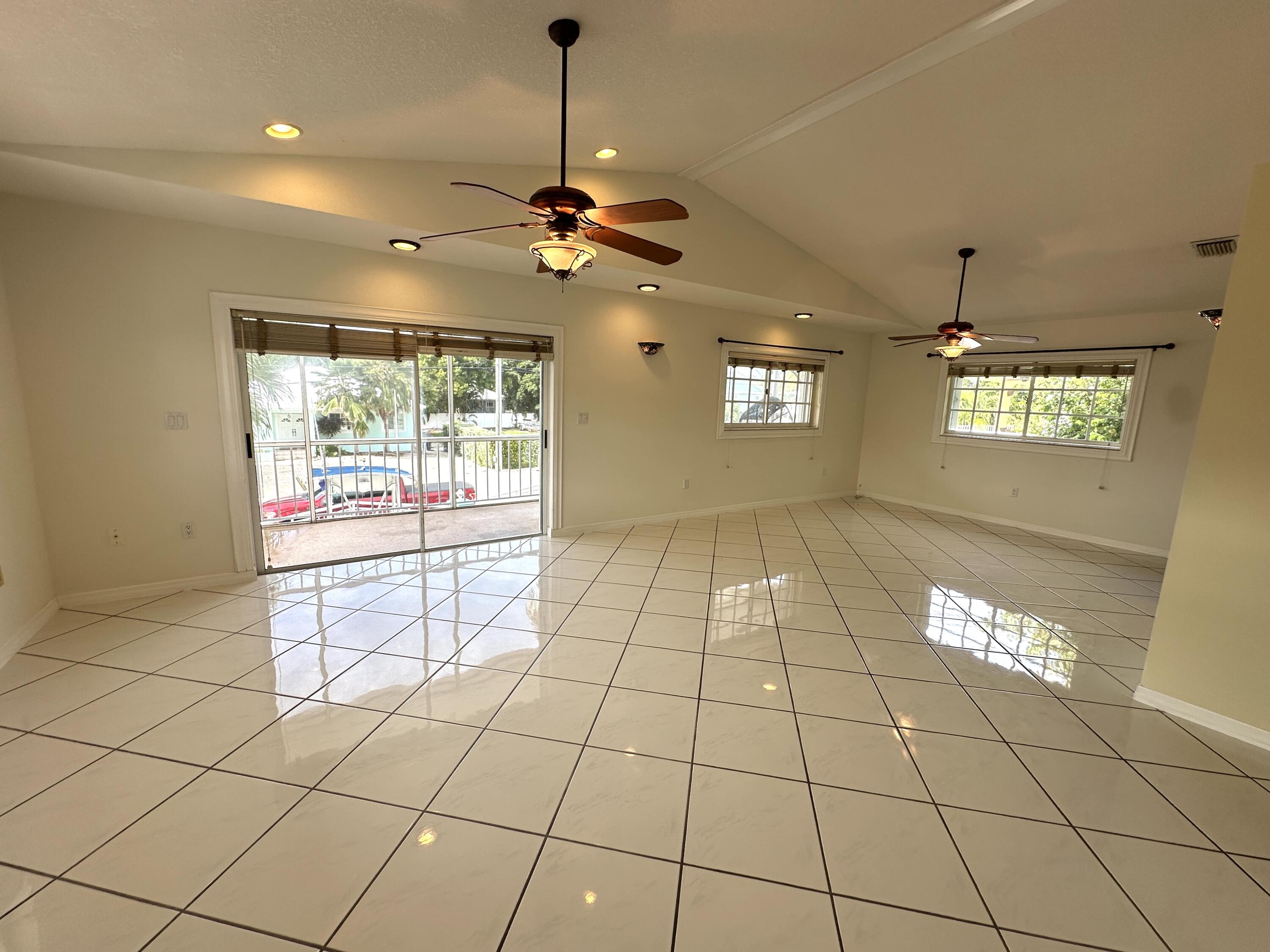 27 Bahama Avenue