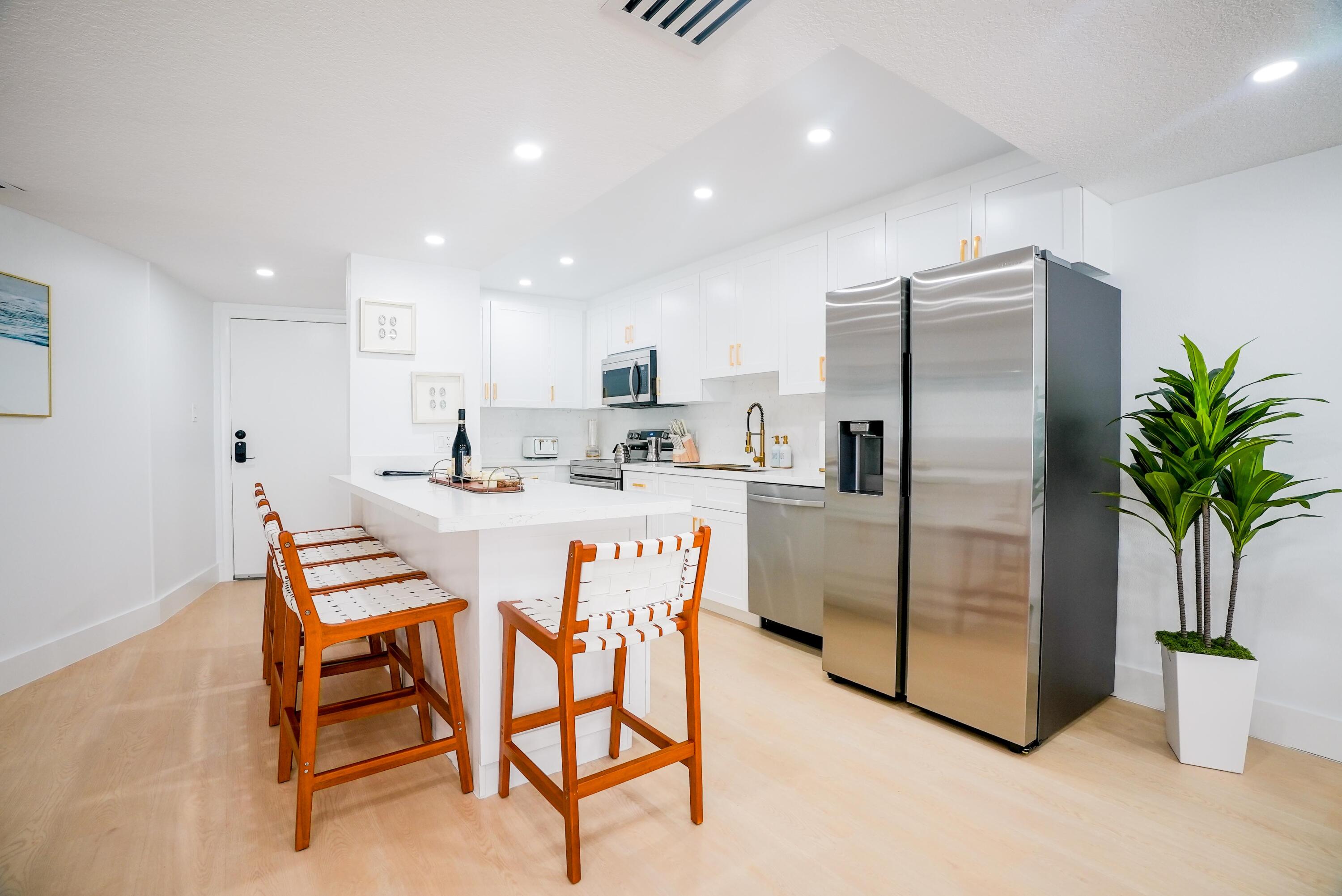 1530 Ocean Bay Drive Unit: 210