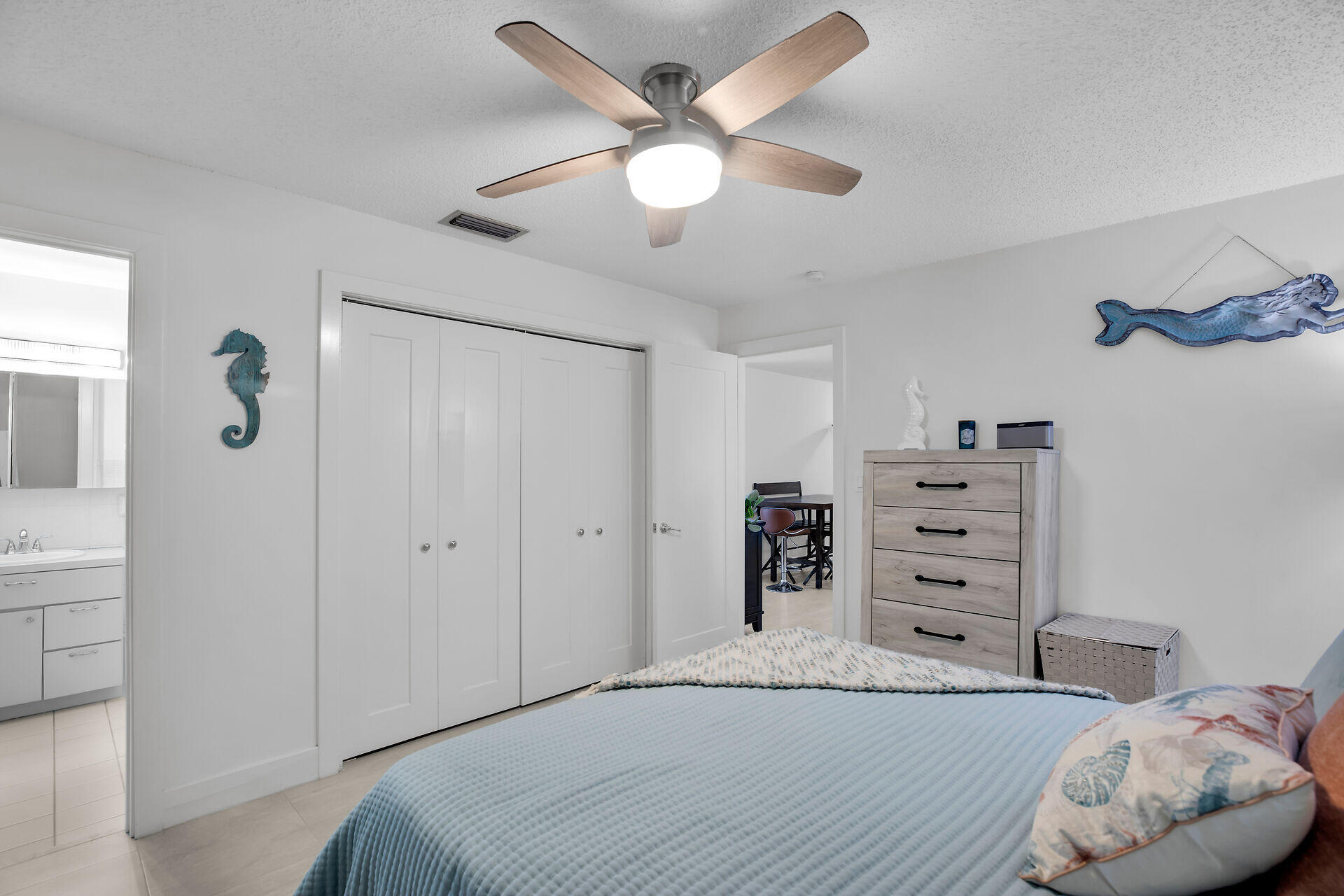 206 2nd Street