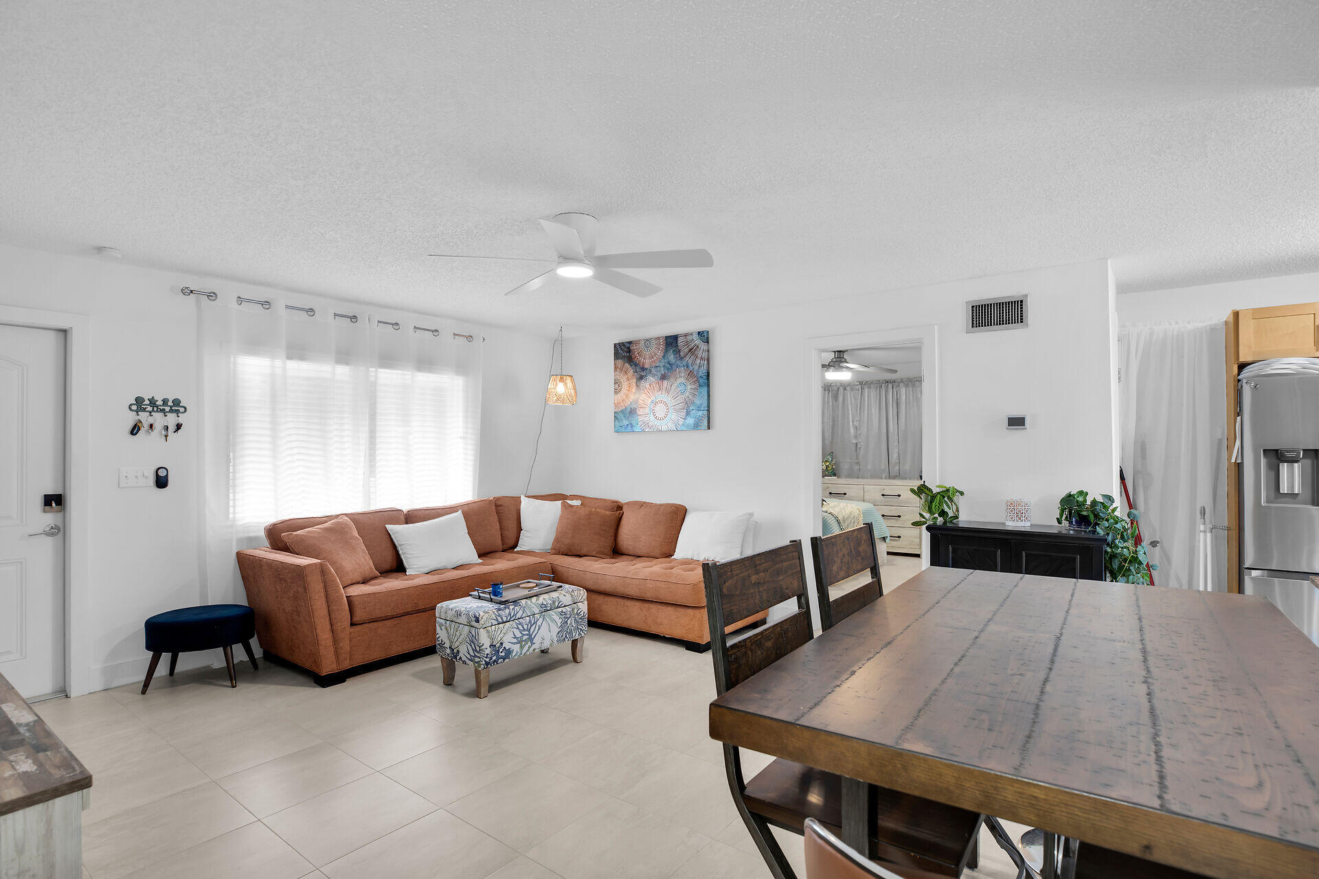 206 2nd Street