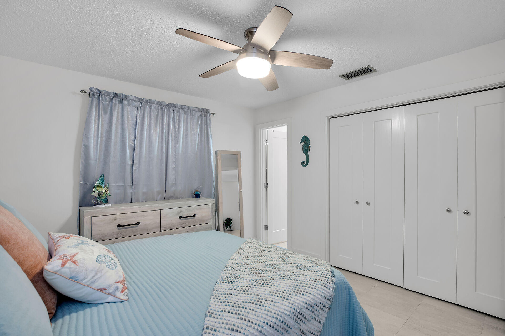 206 2nd Street
