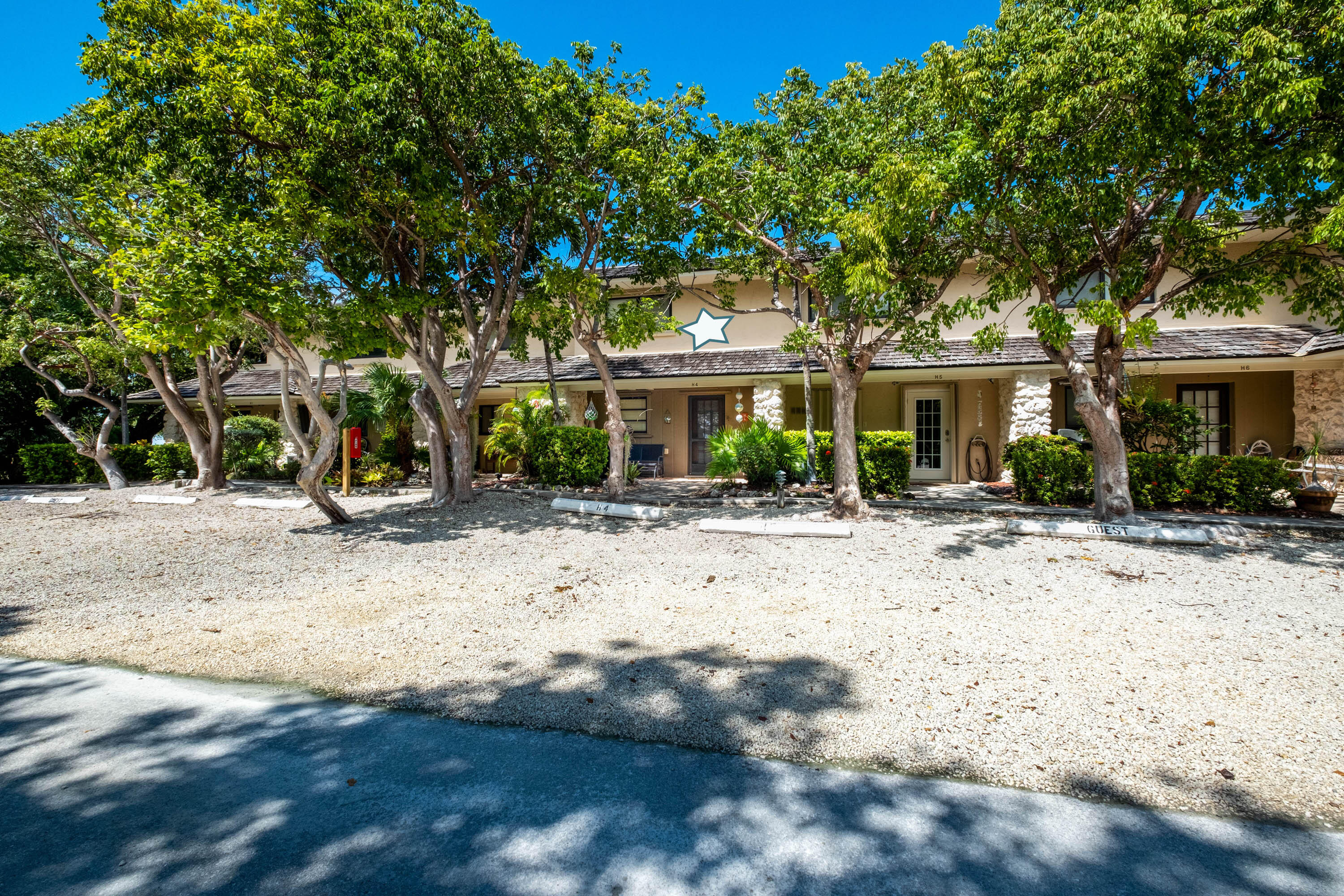 96000 Overseas Highway Unit: H4