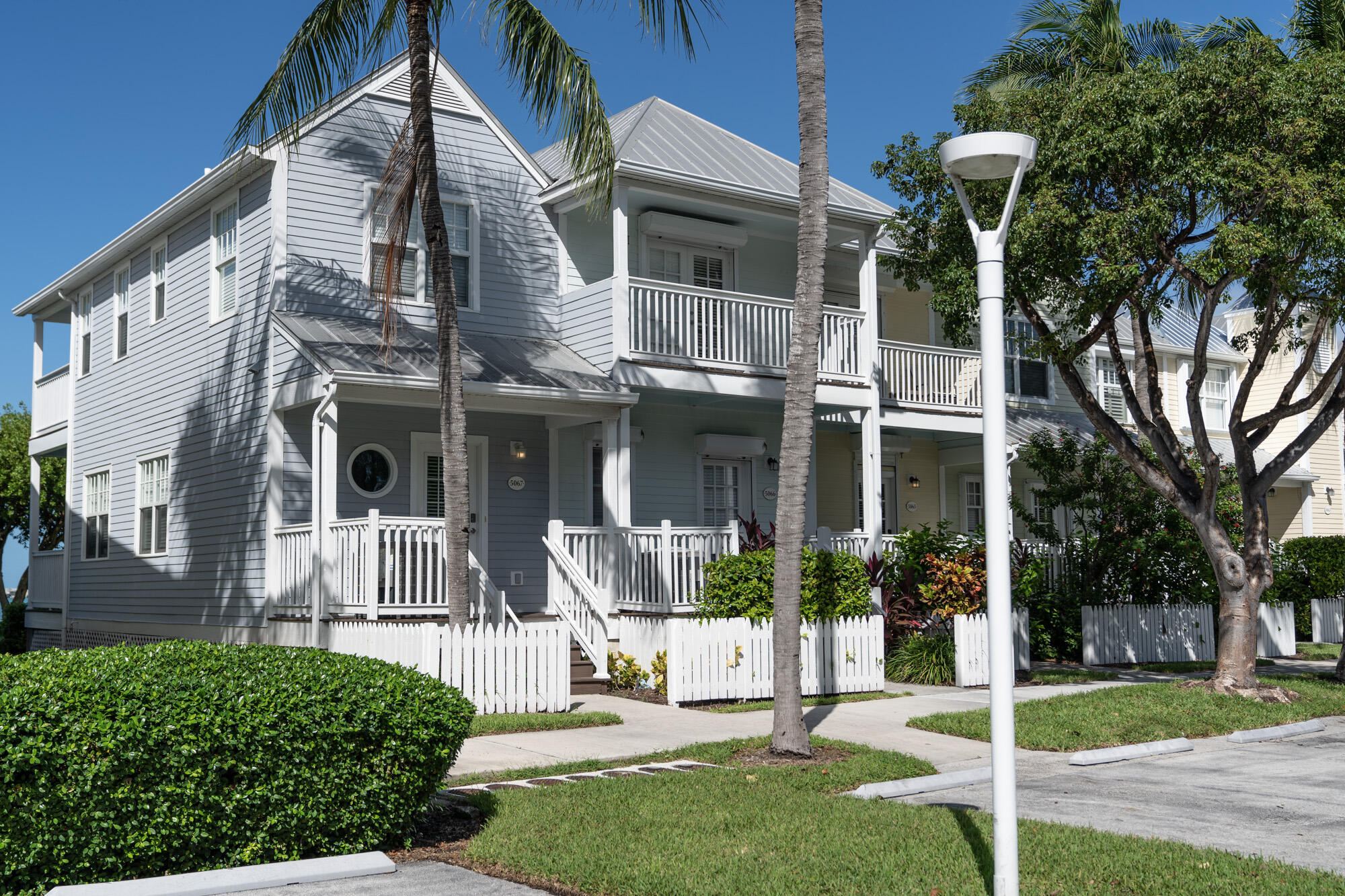 5067 Sunset Village Drive Unit: B-100