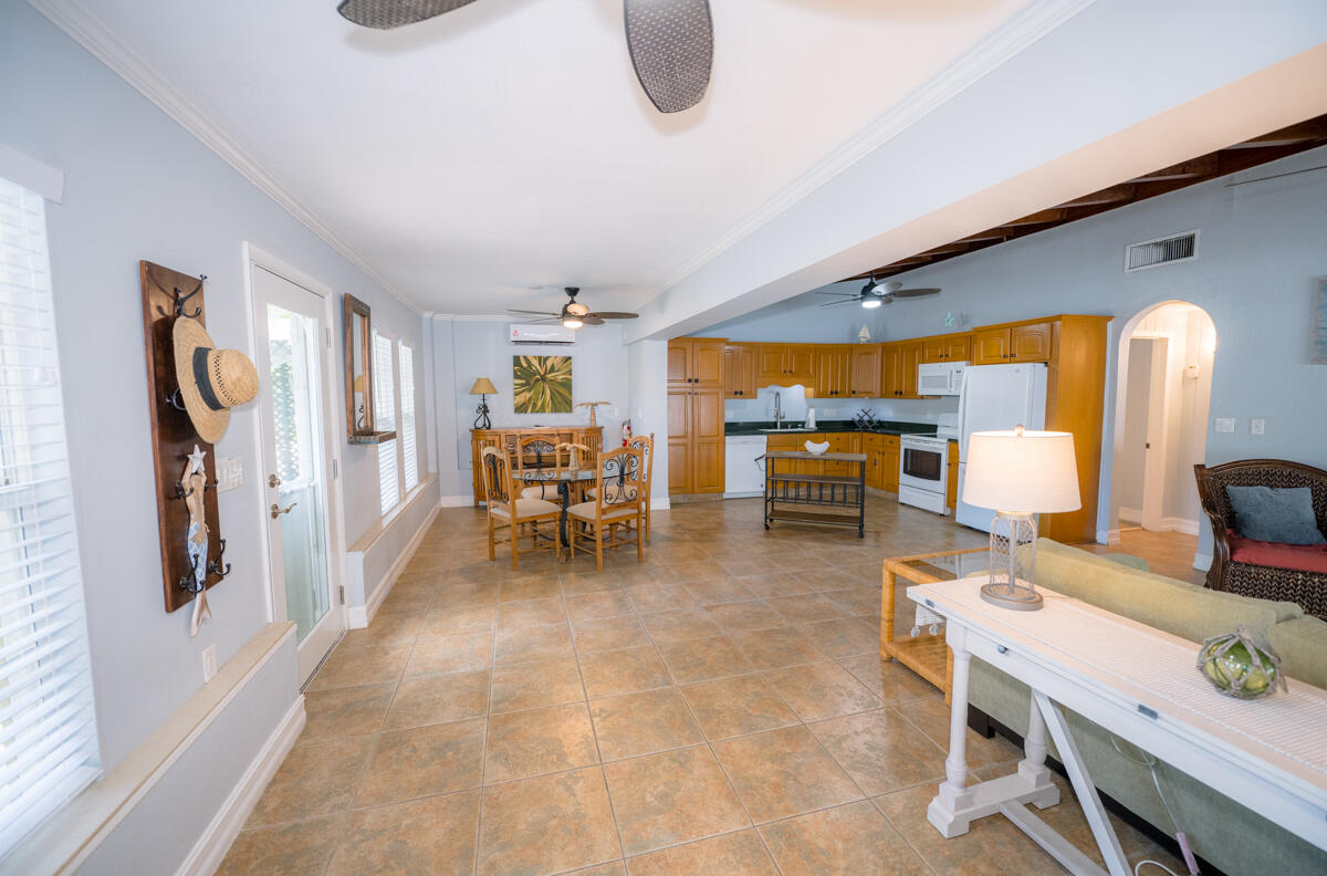917 Lobster Lane
