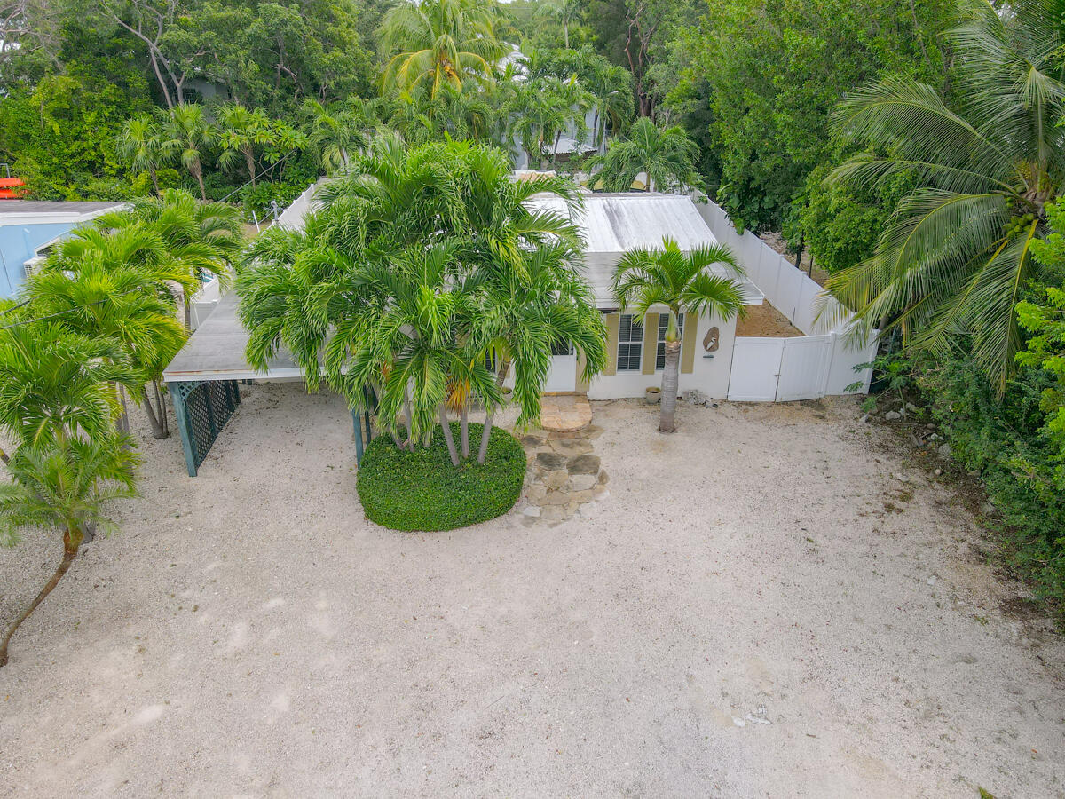 917 Lobster Lane
