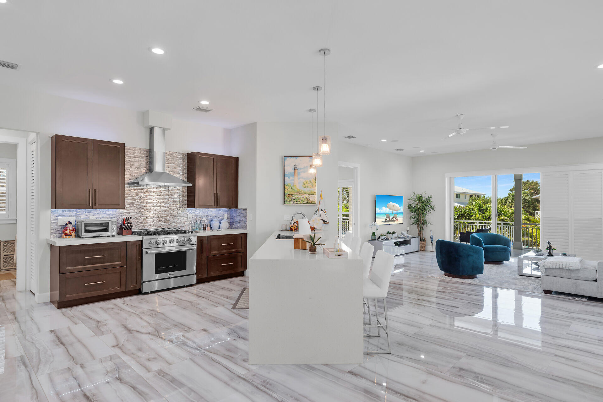 865 Ellen Drive