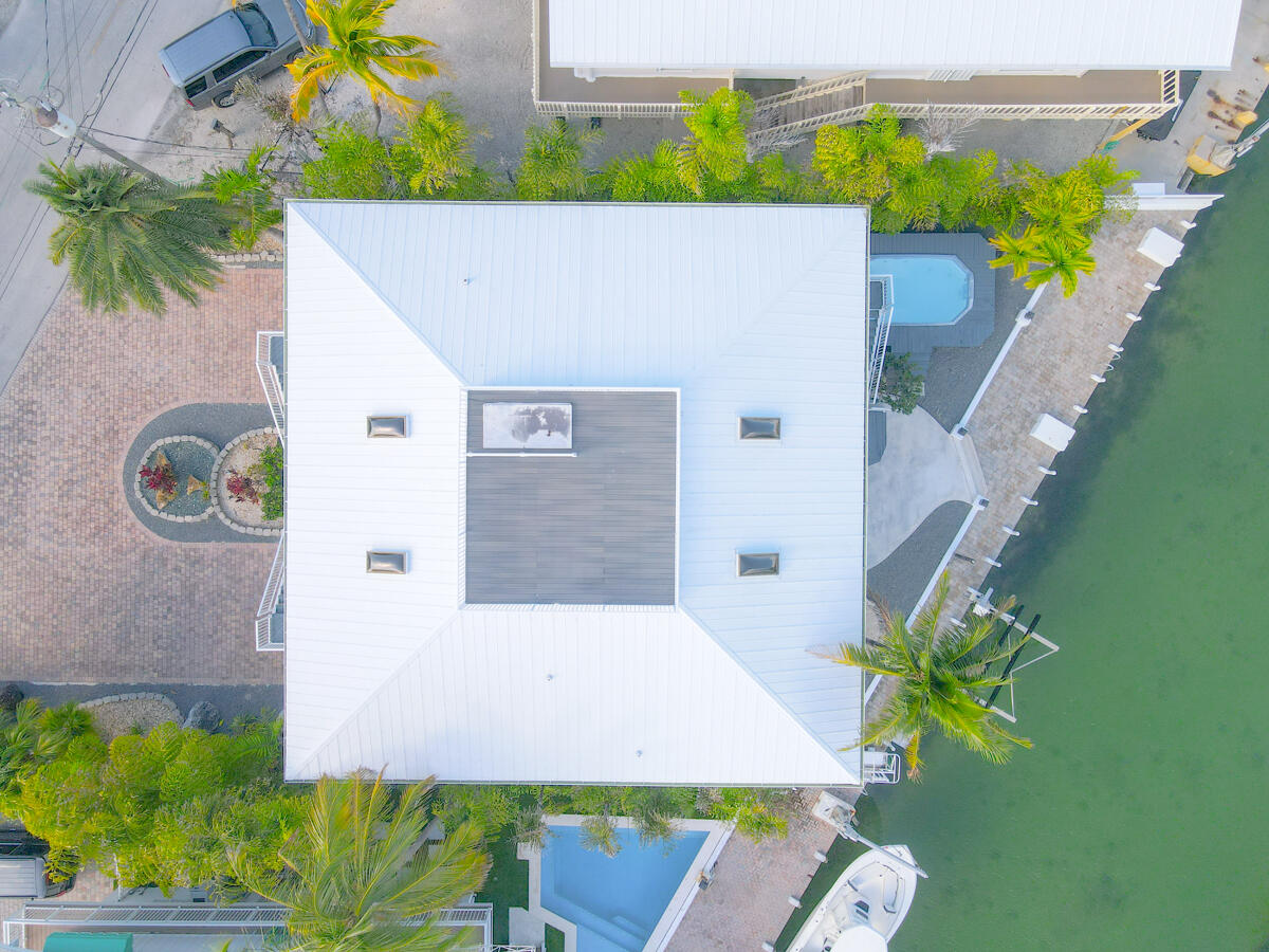218 Bristol Court