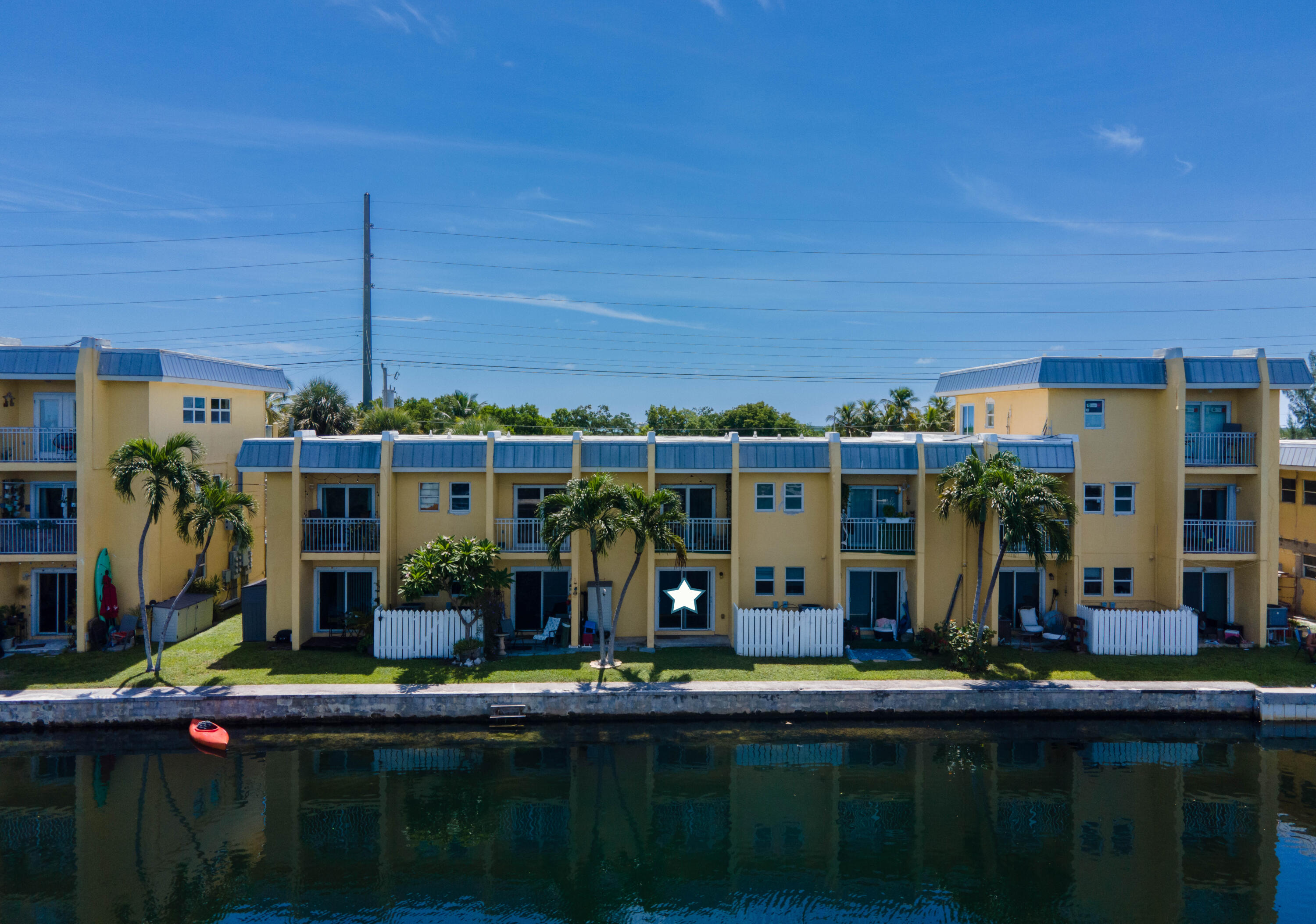 201 Coppitt Road Unit: 104B