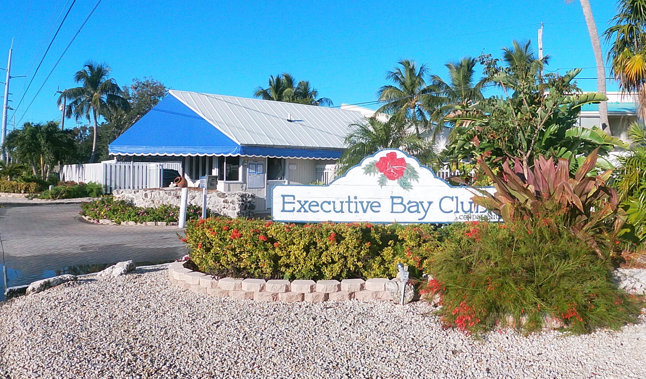 87200 Overseas Highway Unit: R6