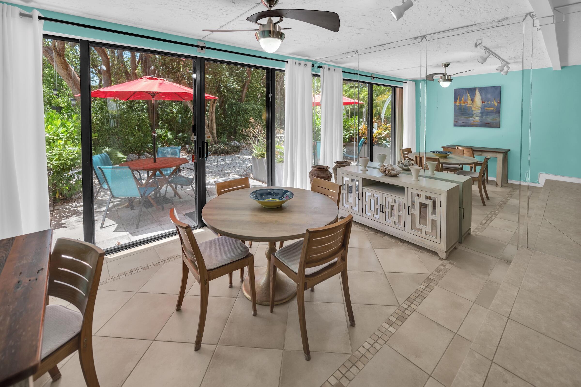 87200 Overseas Highway Unit: R6
