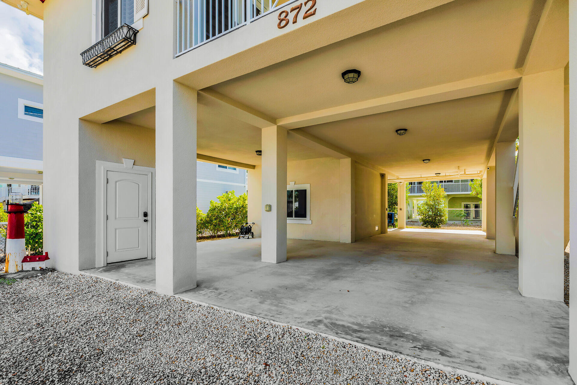 872 La Paloma Road