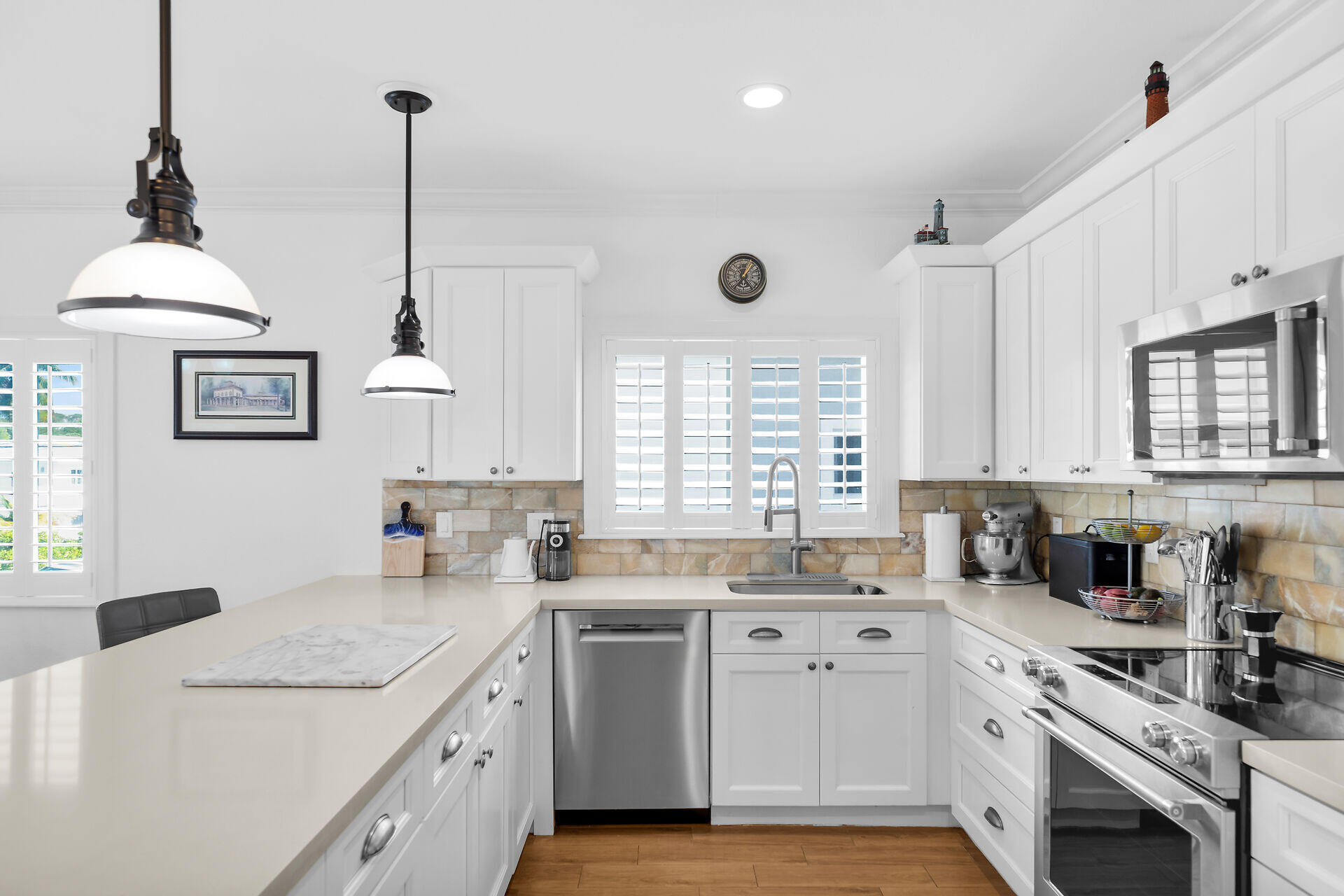872 La Paloma Road