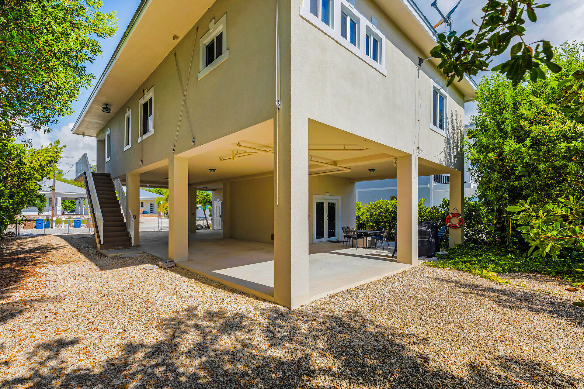 872 La Paloma Road