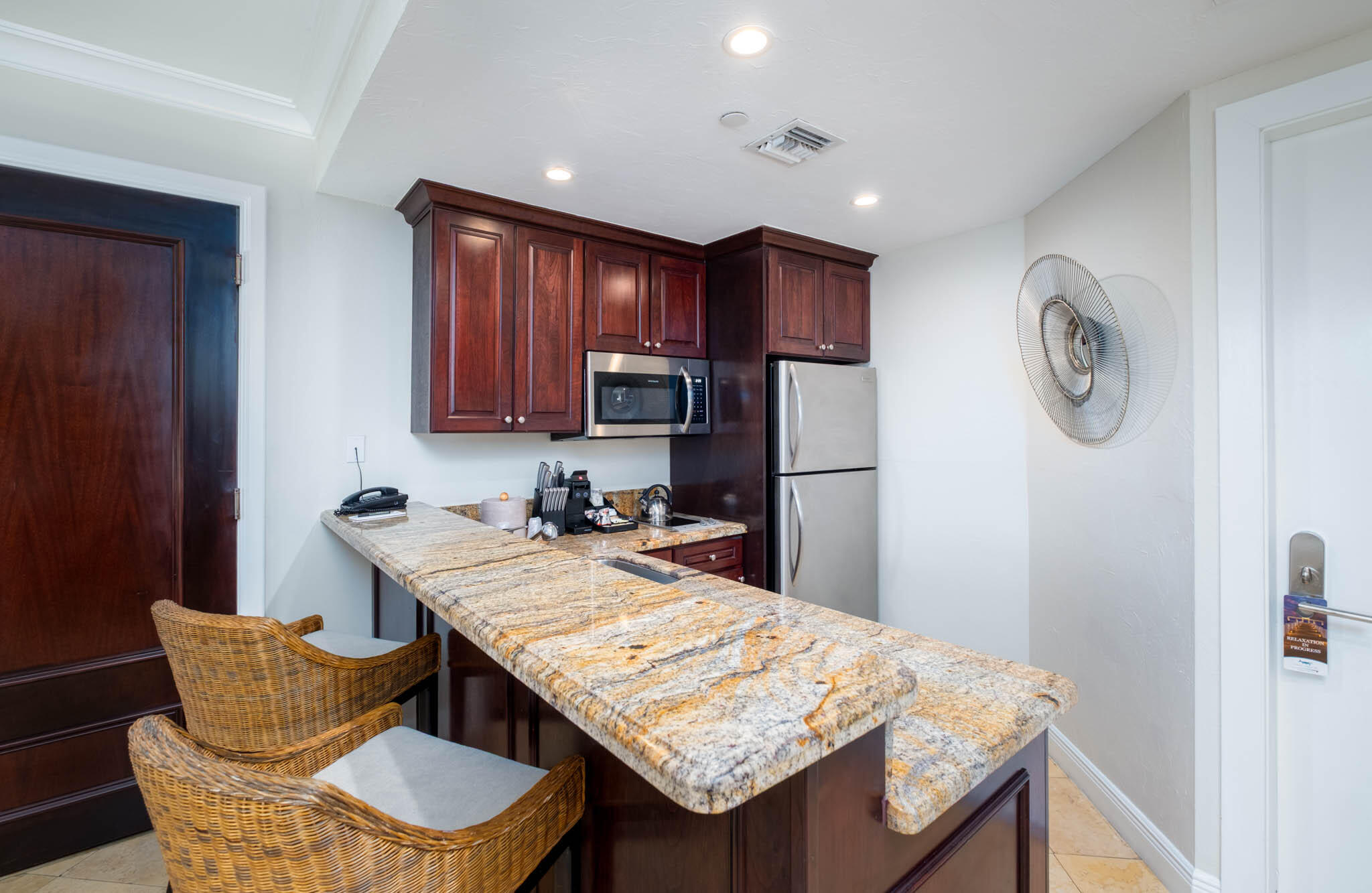 81801 Overseas Highway Unit: 754