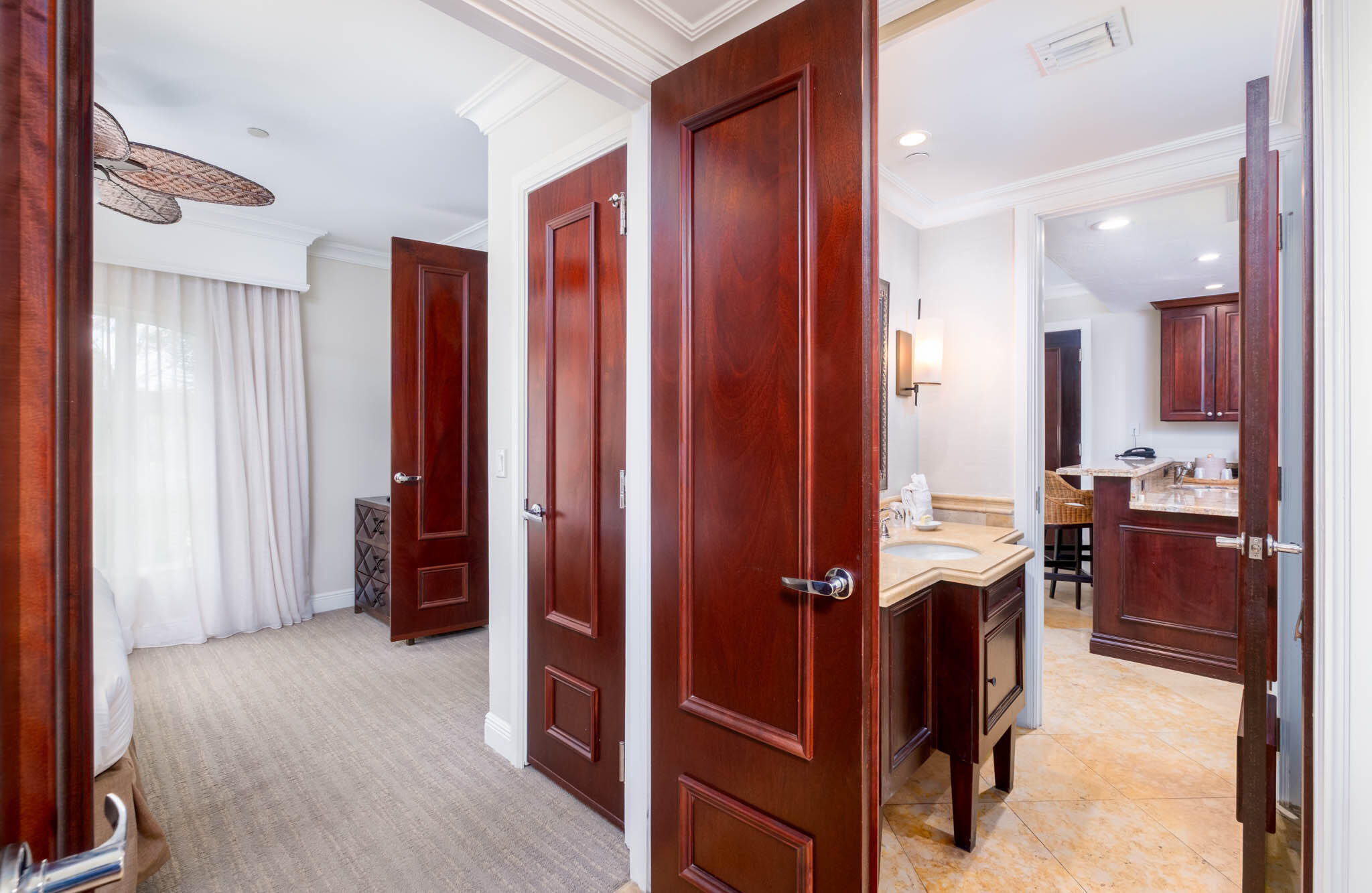 81801 Overseas Highway Unit: 754