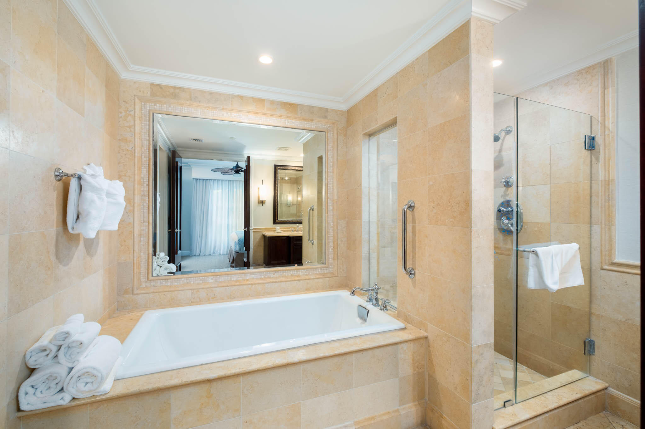 81801 Overseas Highway Unit: 754