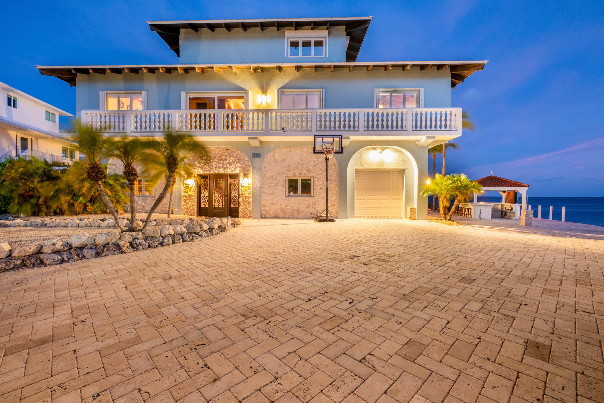 802 Bonito Lane